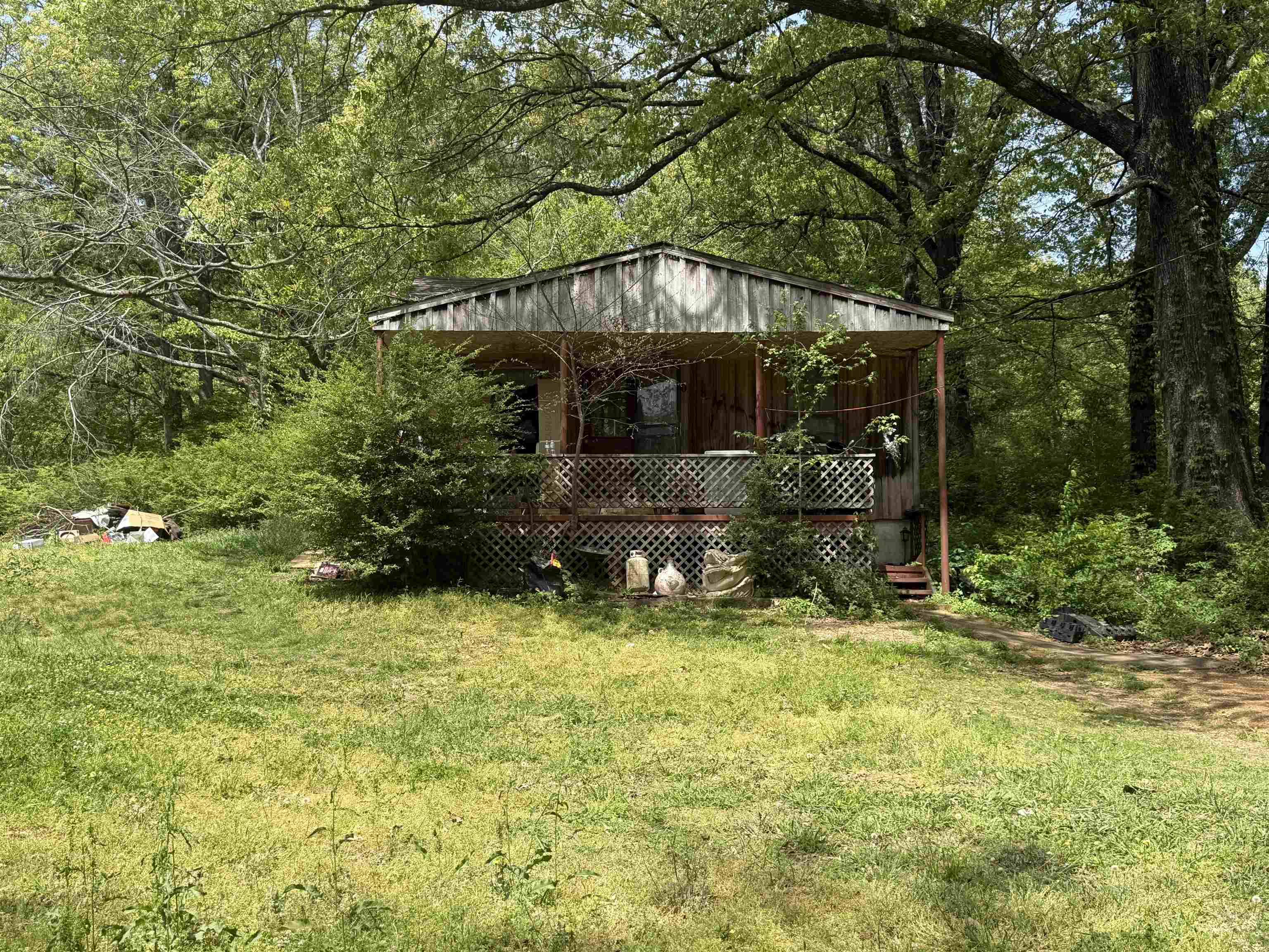 5085 Clinton Rd Property Photo 1