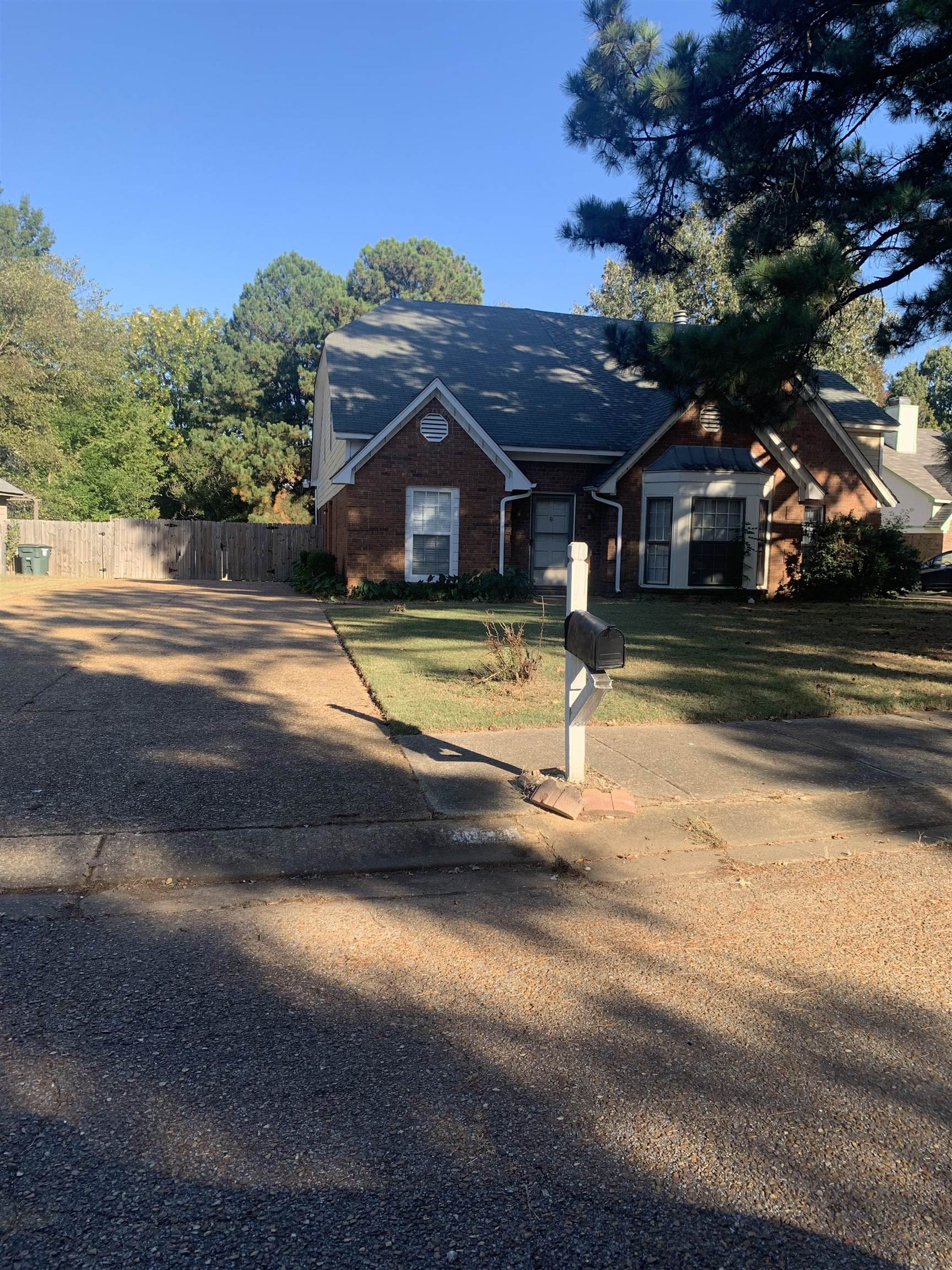 4834 STURBRIDGE LN Property Photo 1