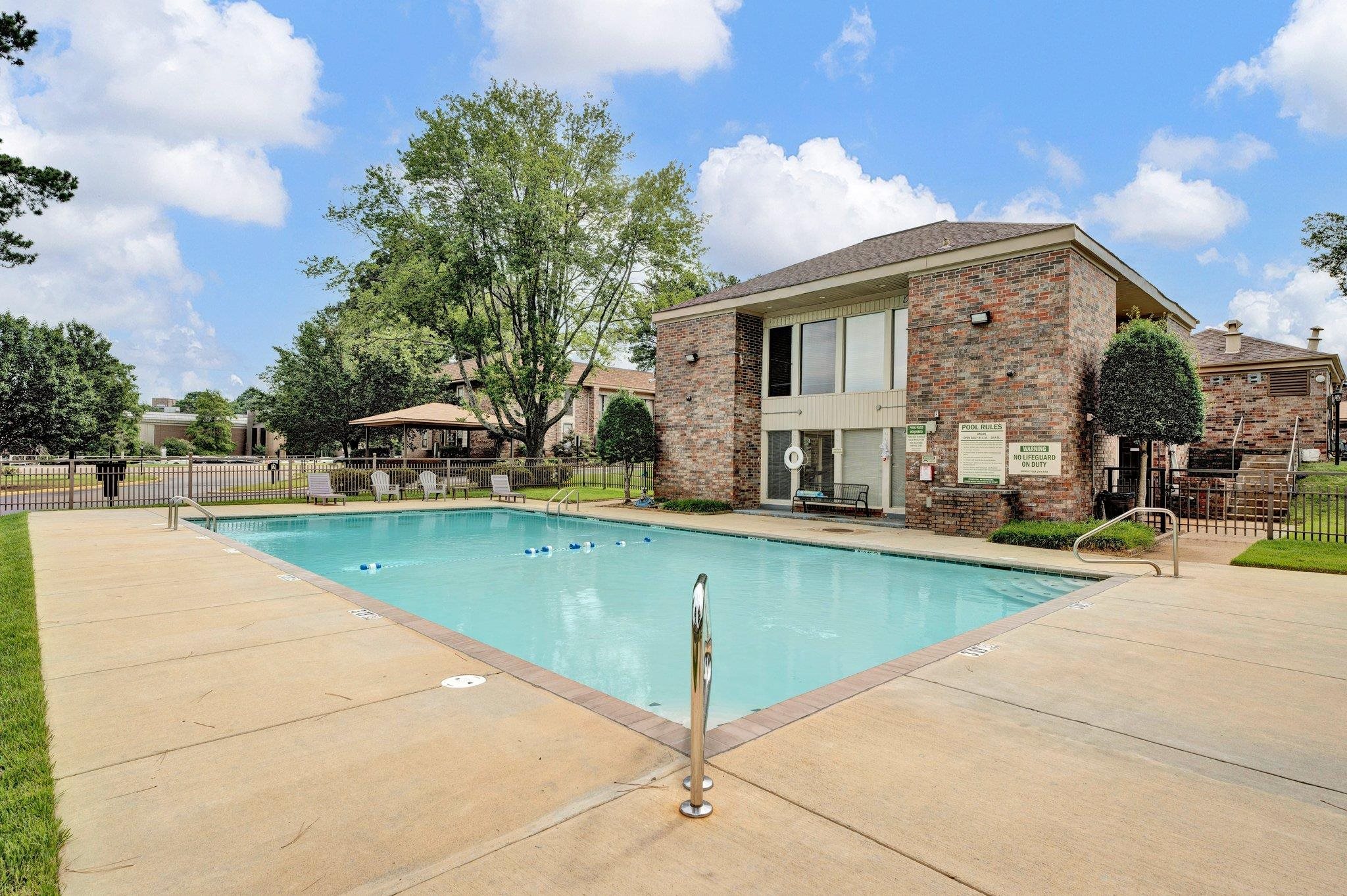 6600 S Poplar Woods Cir 4 Property Photo 3
