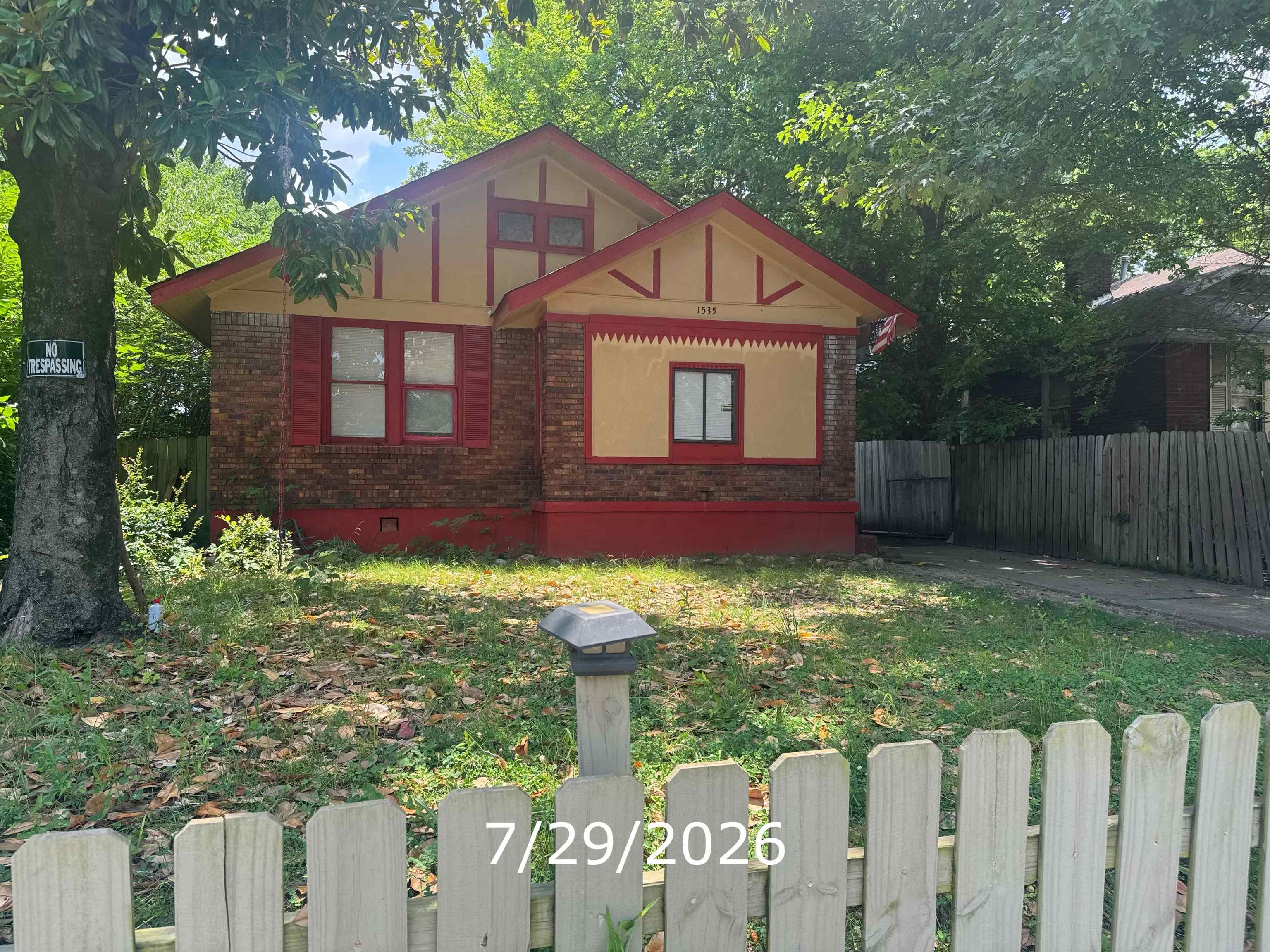 1535 SOUTHERN AVE Property Photo 1