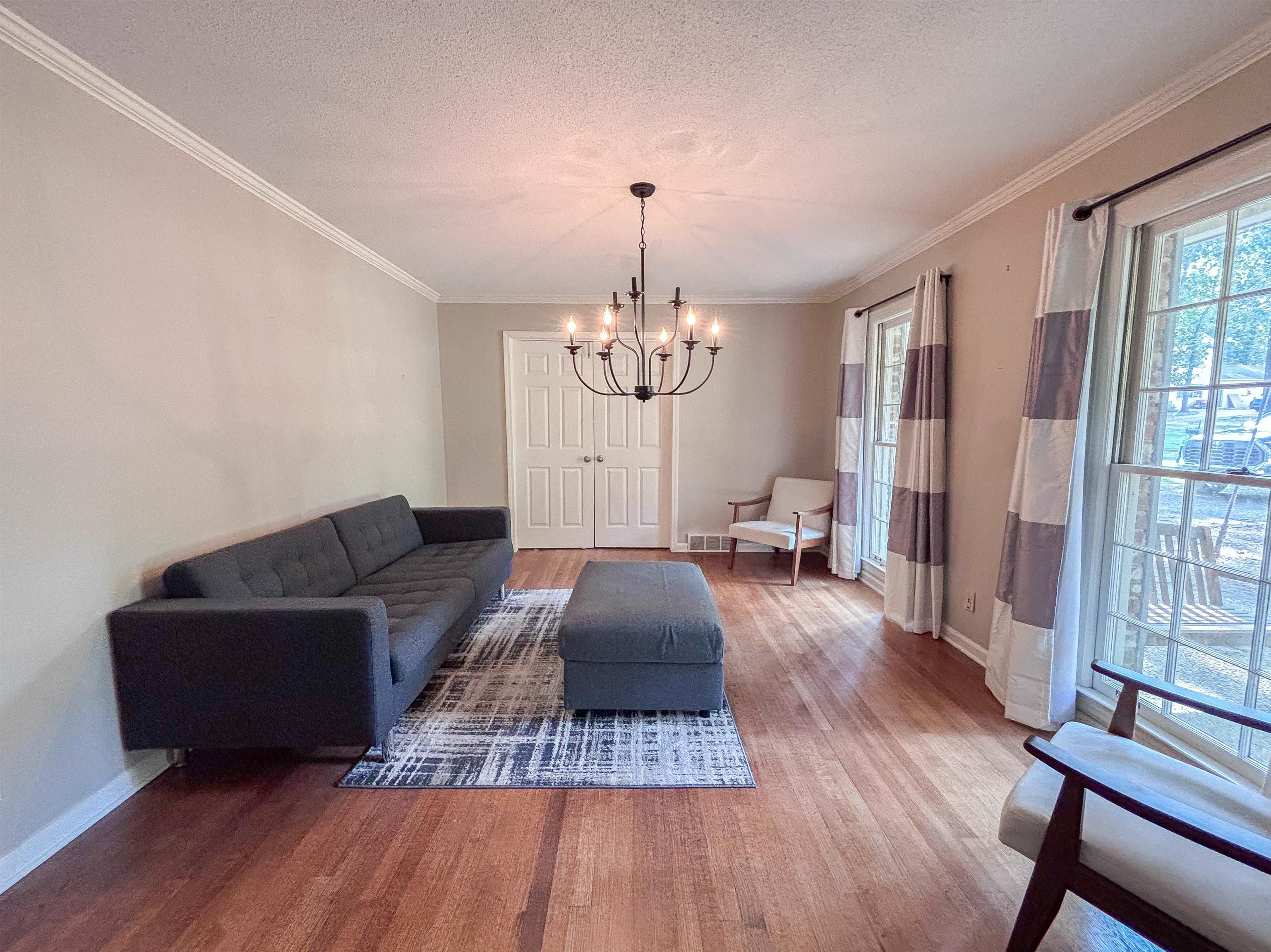 6249 Forest Grove Dr Property Photo 7