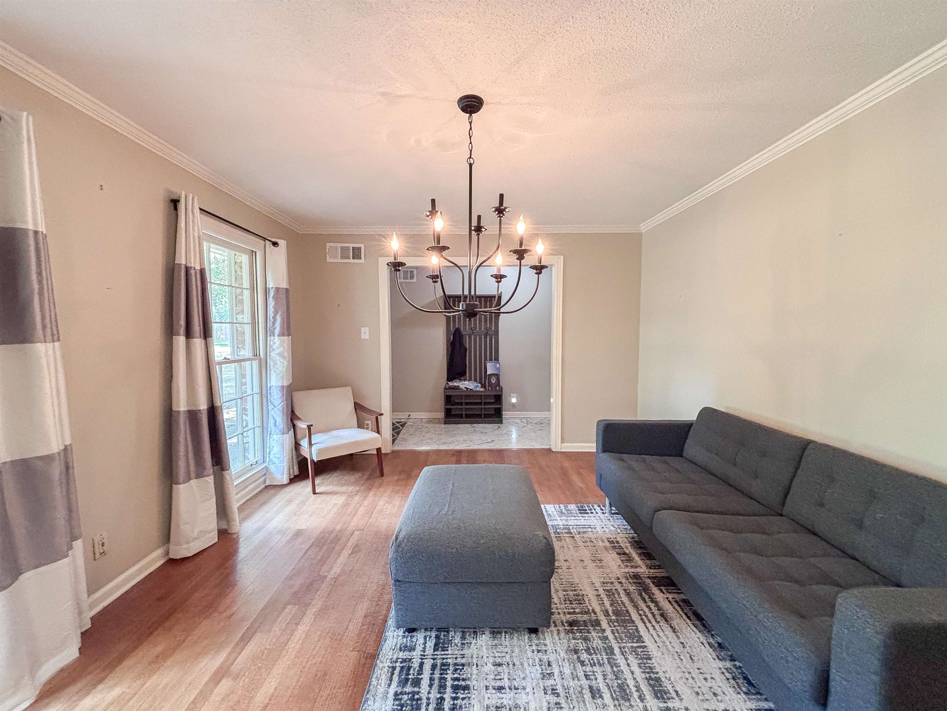 6249 Forest Grove Dr Property Photo 8