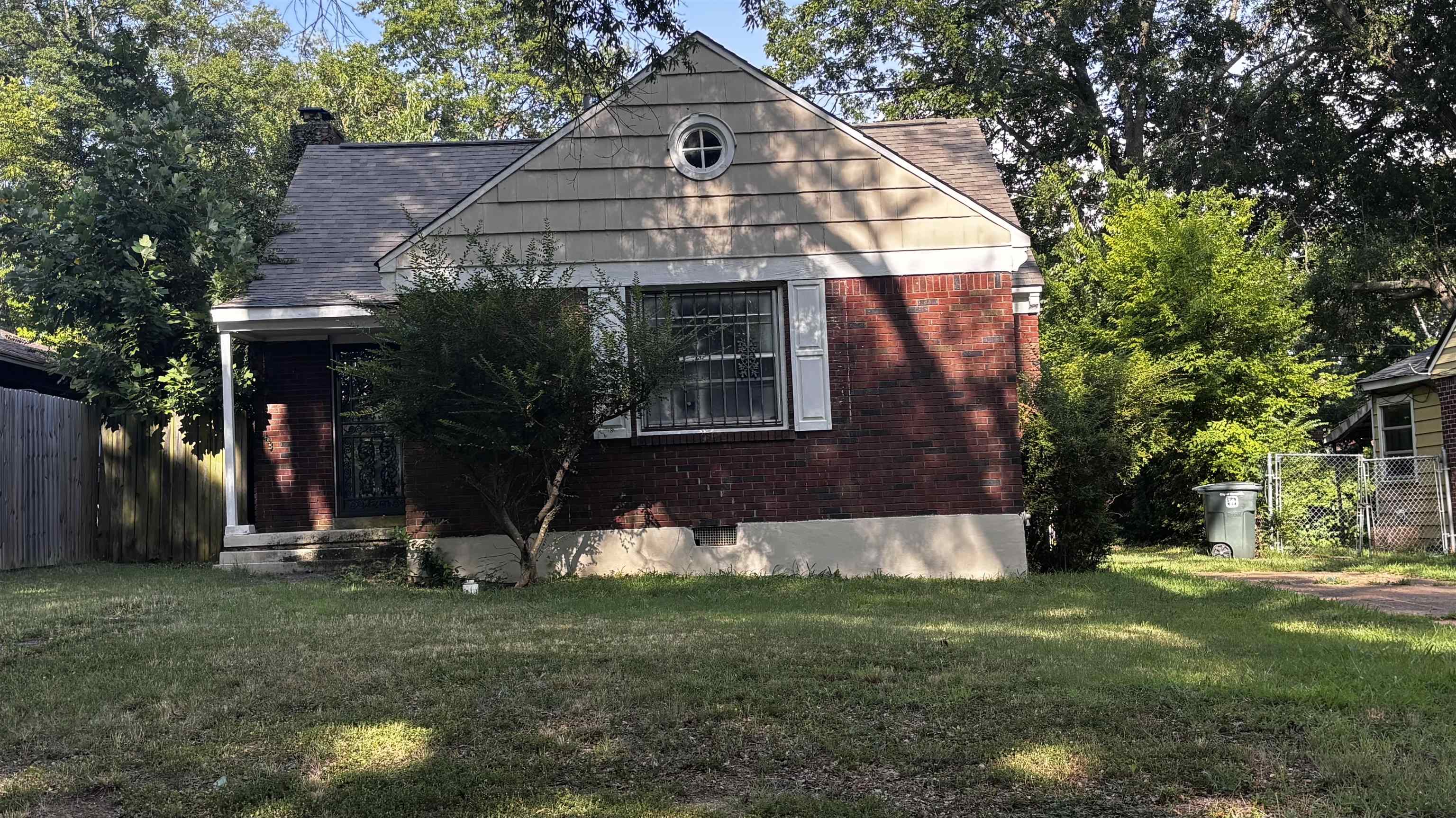 1614 Shadowlawn Blvd Property Photo 1