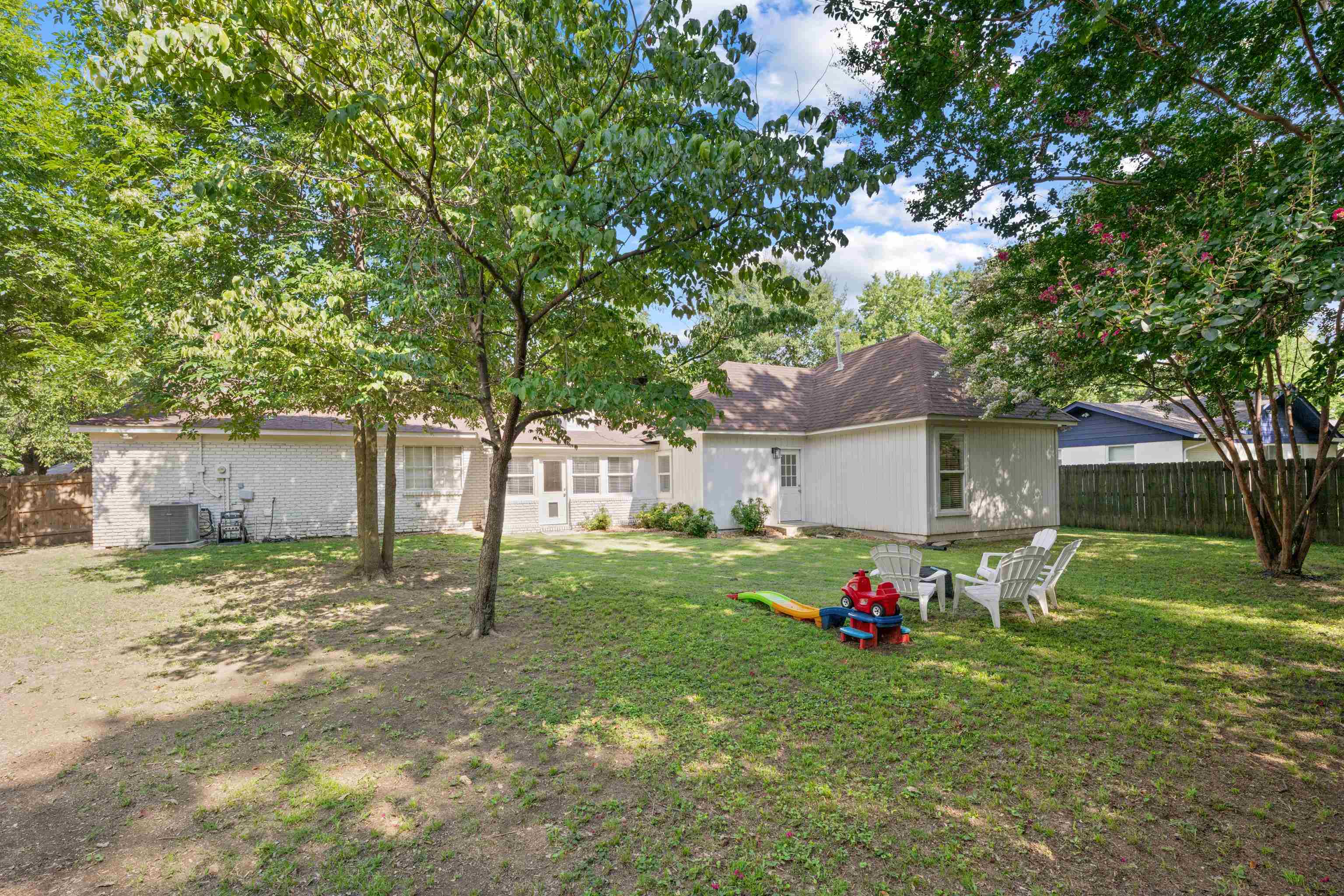 2487 Lynnfield Rd Property Photo 29