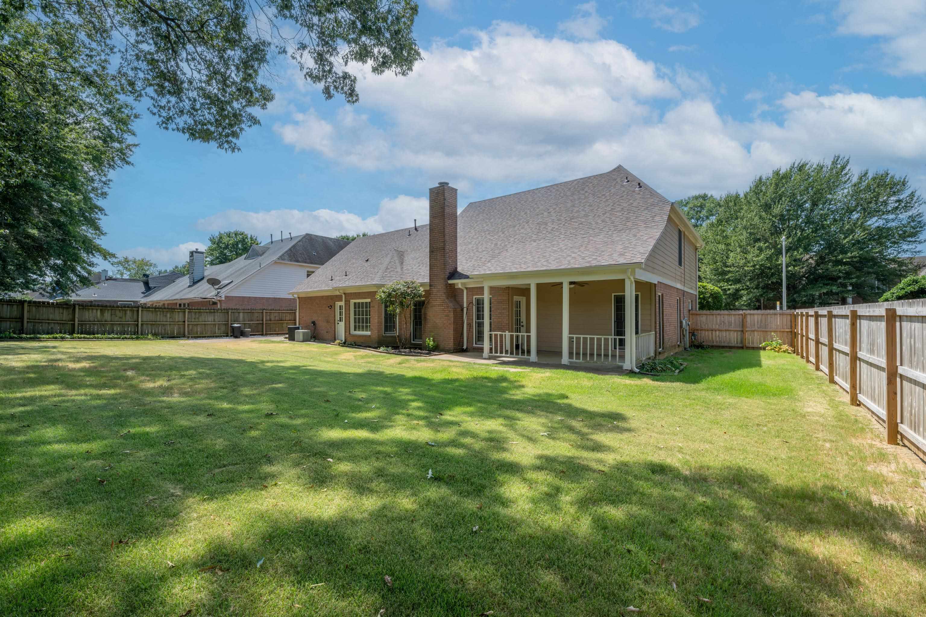 986 Heather Lake Dr Property Photo 30