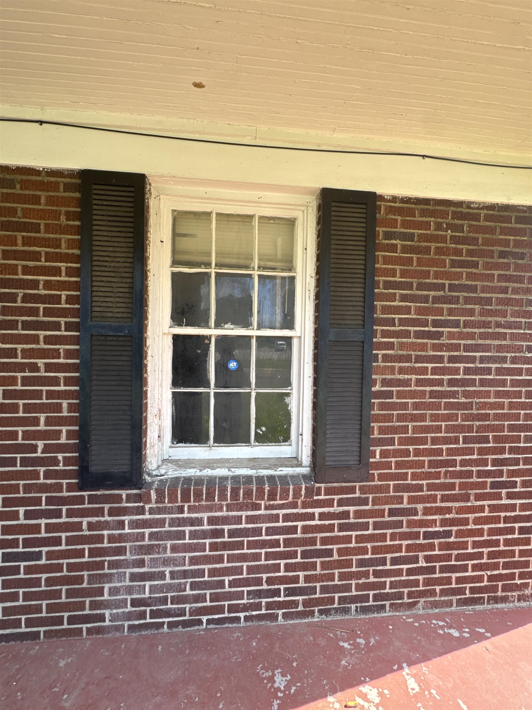 123 S Parkway Ave E Property Photo 5