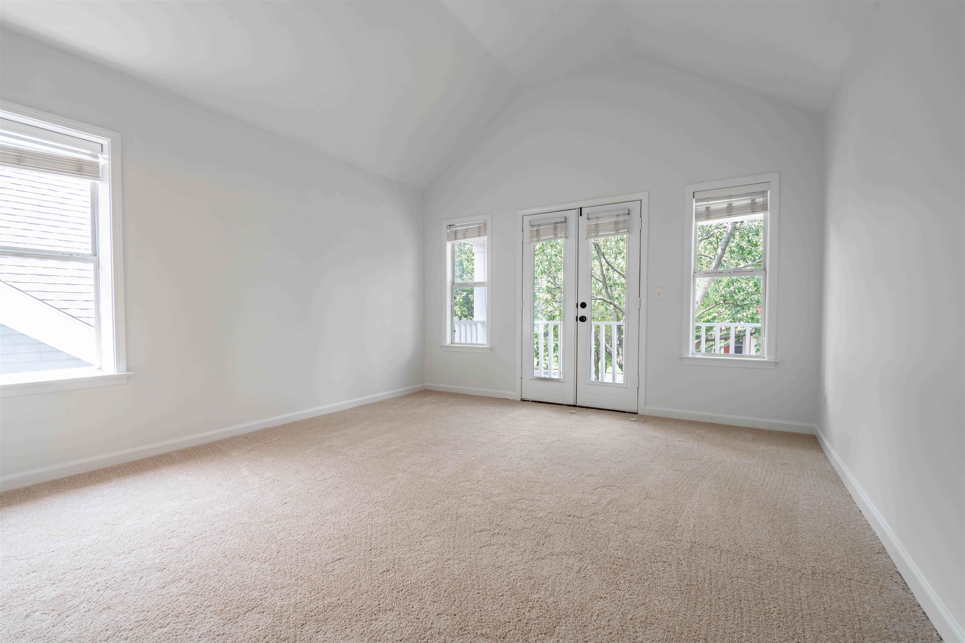 1124 Misty Isle Dr Property Photo 26
