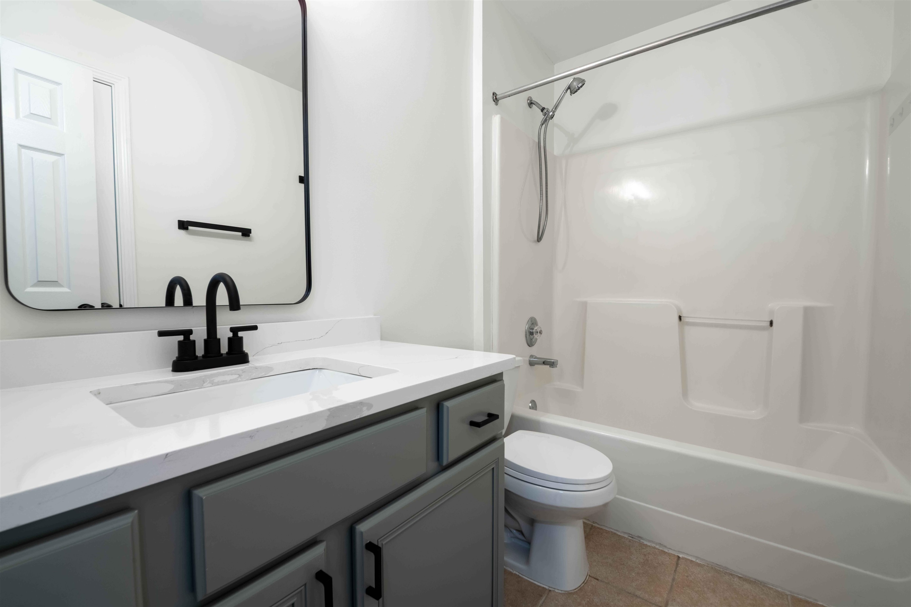 1124 Misty Isle Dr Property Photo 30