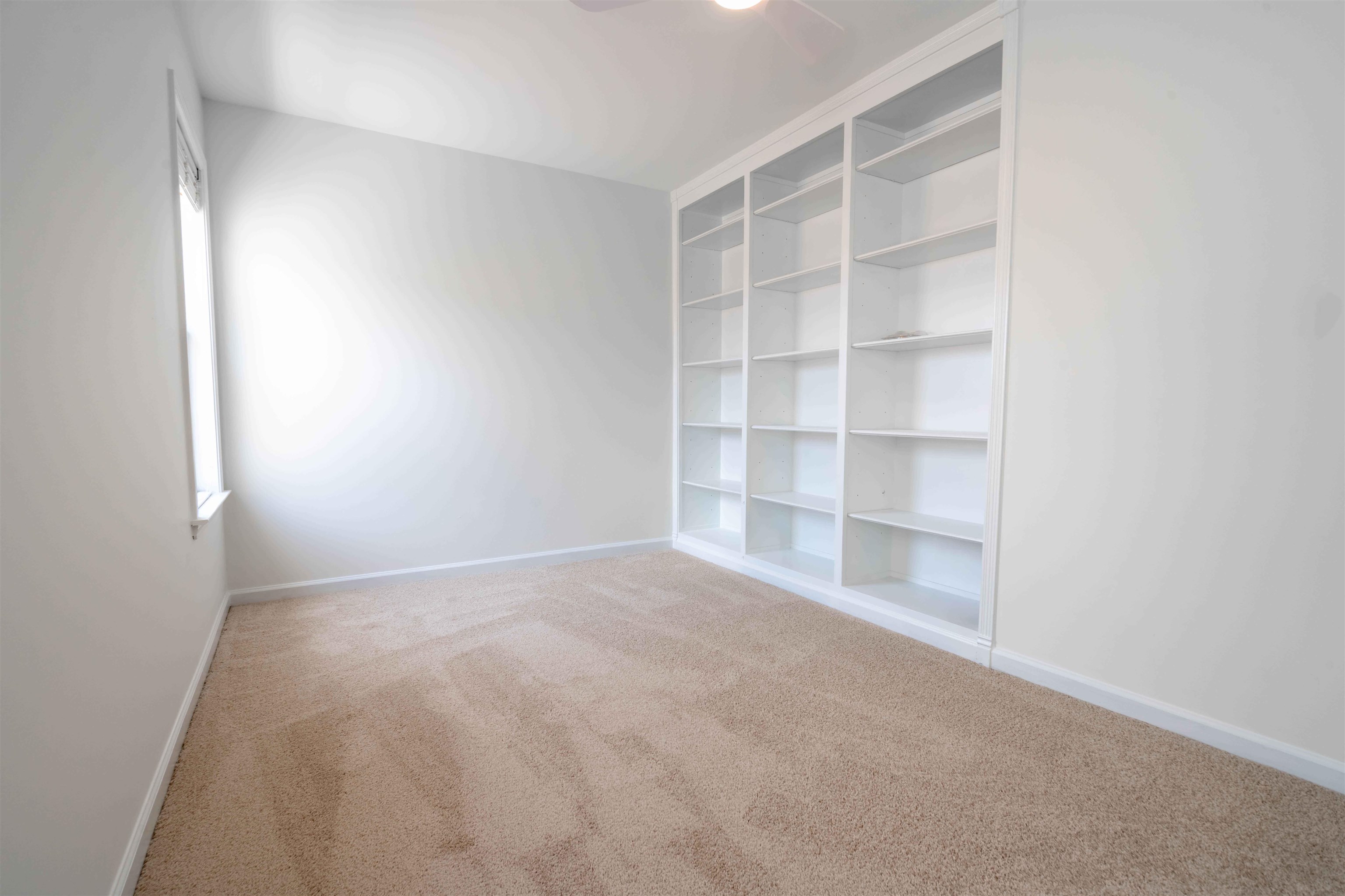 1124 Misty Isle Dr Property Photo 35