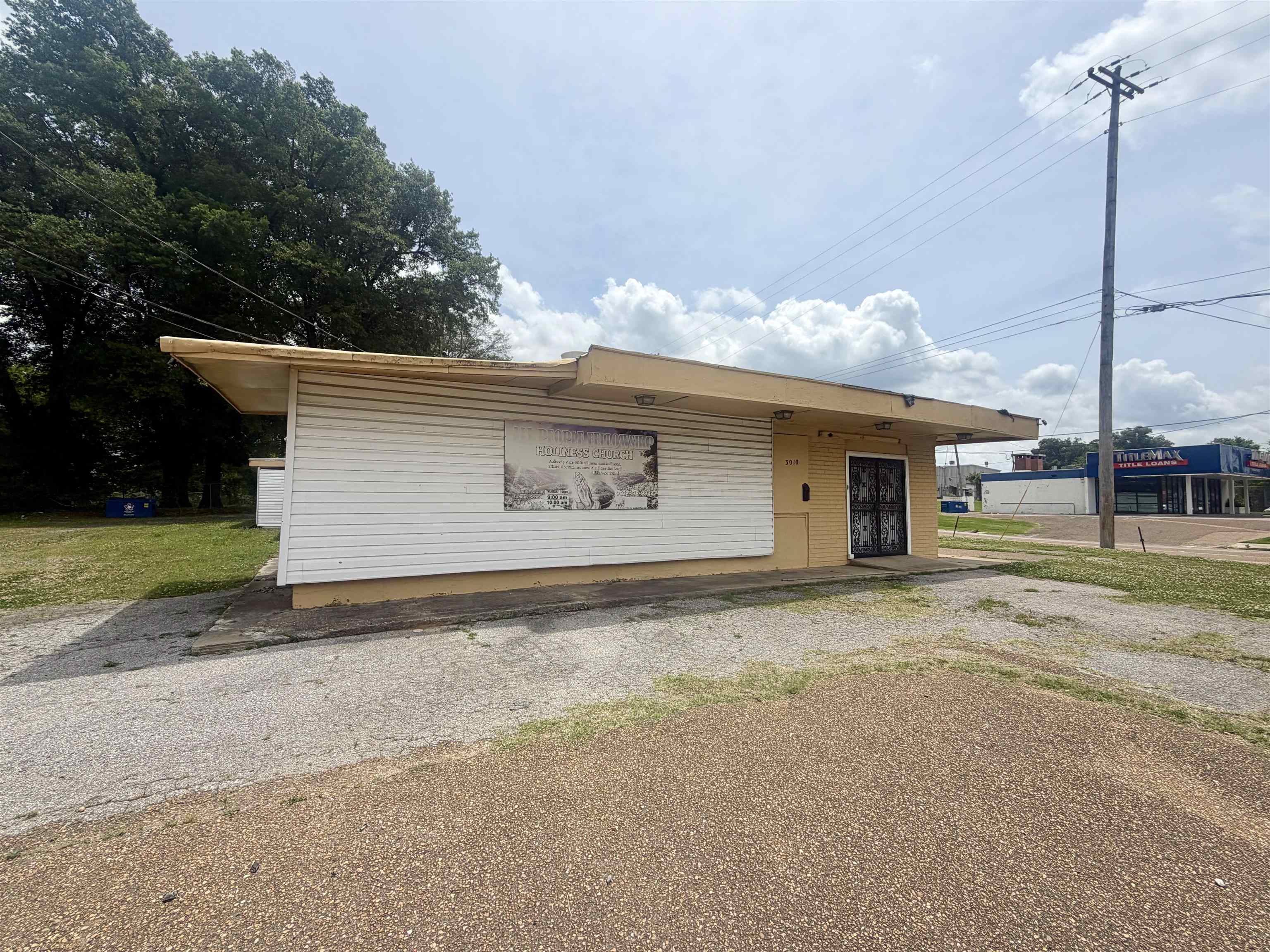 3010 S. Third St Property Photo 1