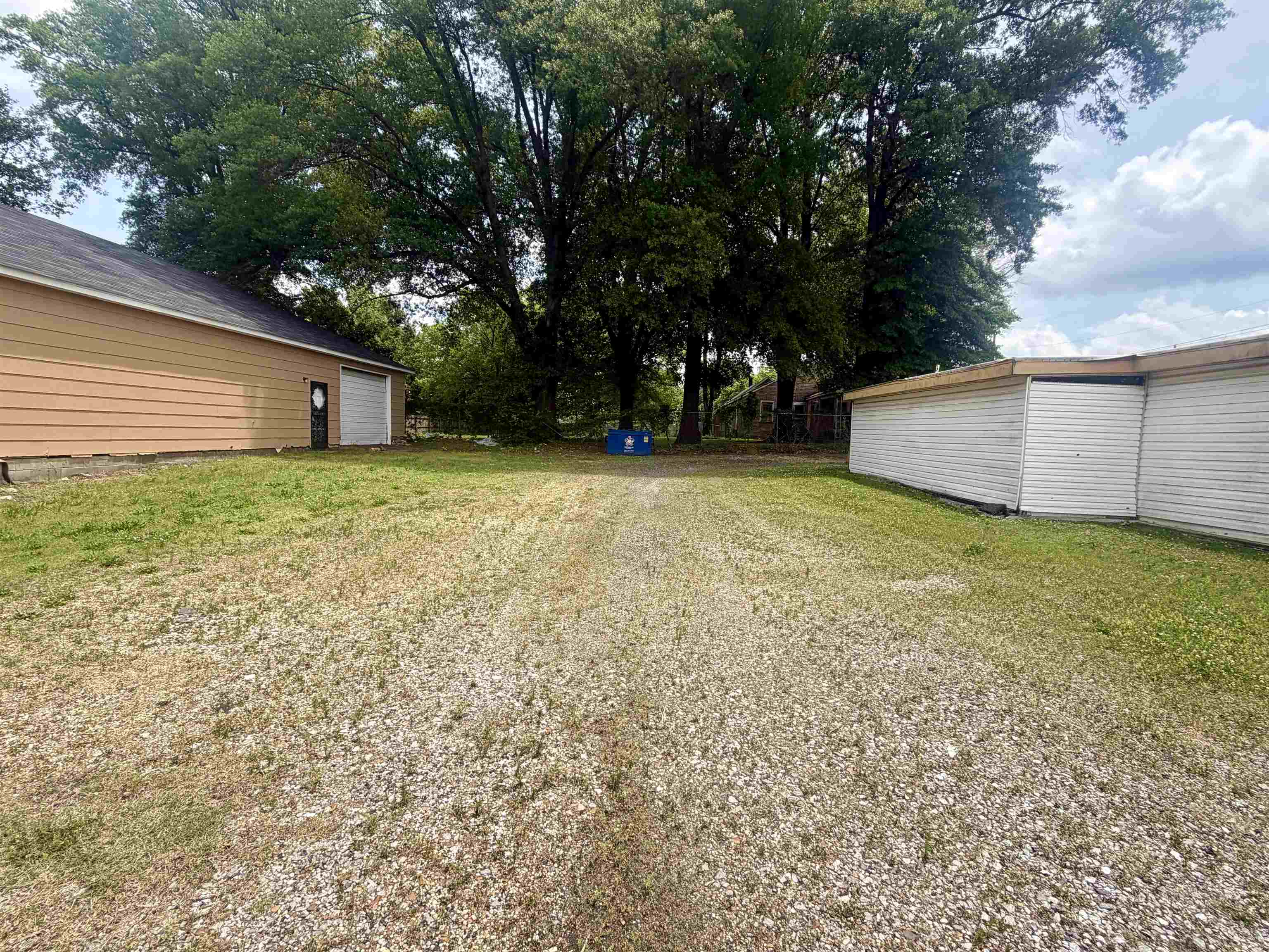3010 S. Third St Property Photo 5