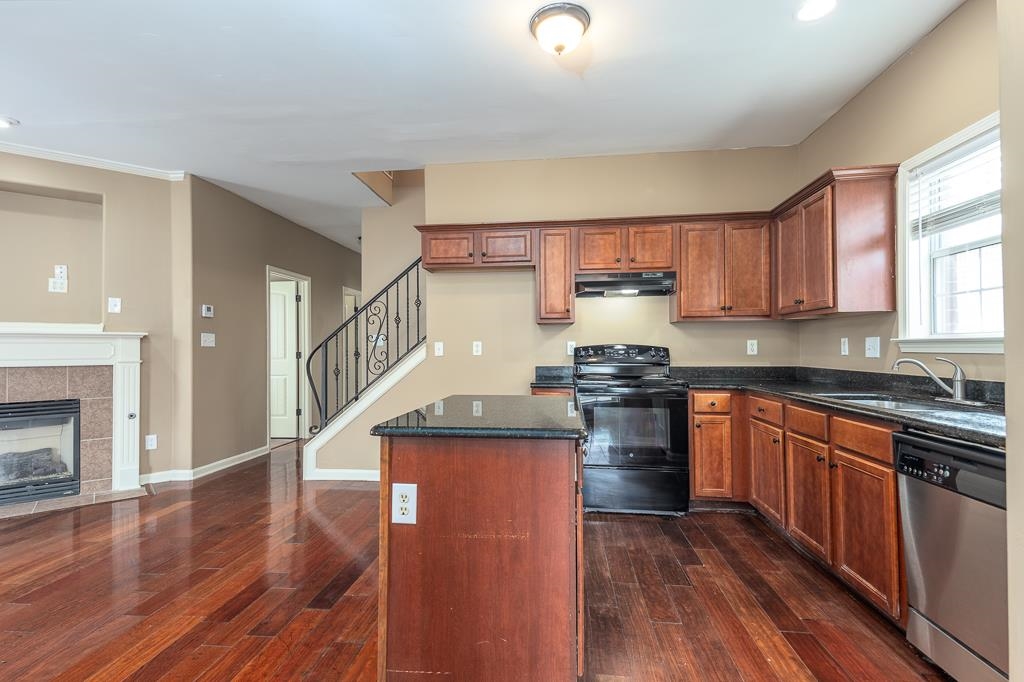1564 Wynne Rd Property Photo 8