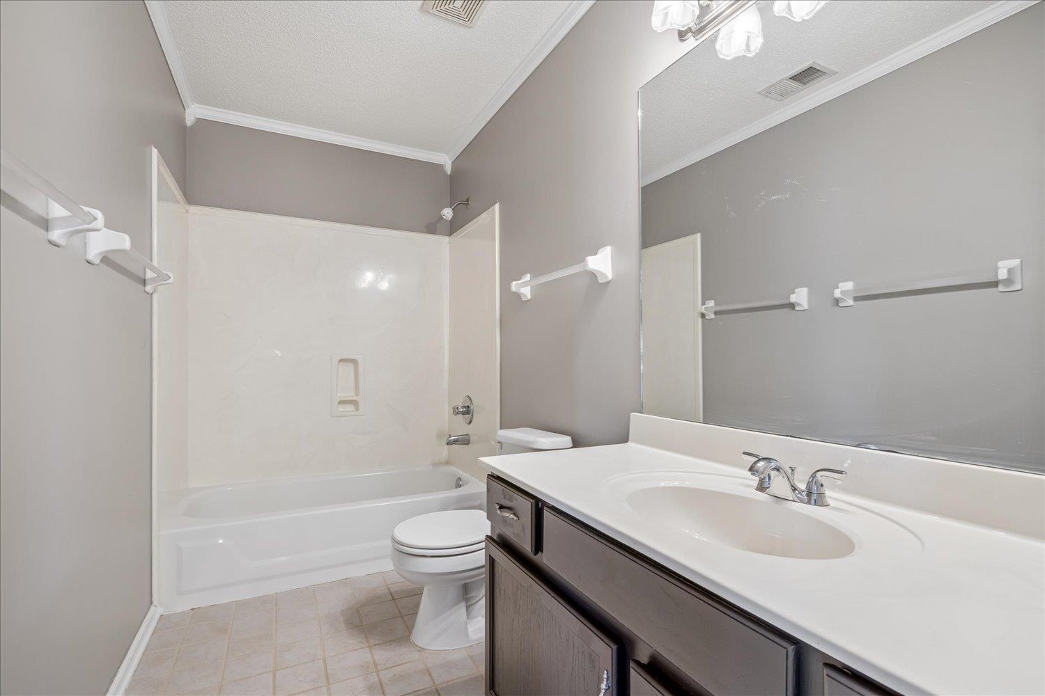 6075 Daybreak Dr Property Photo 27