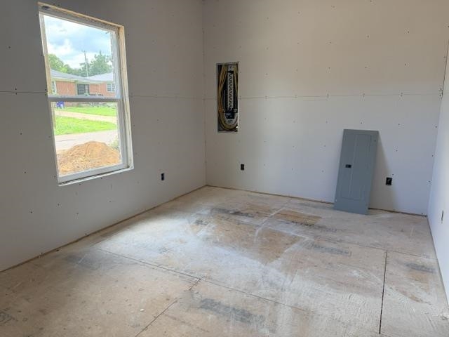 185 Hardin Rd Property Photo 2
