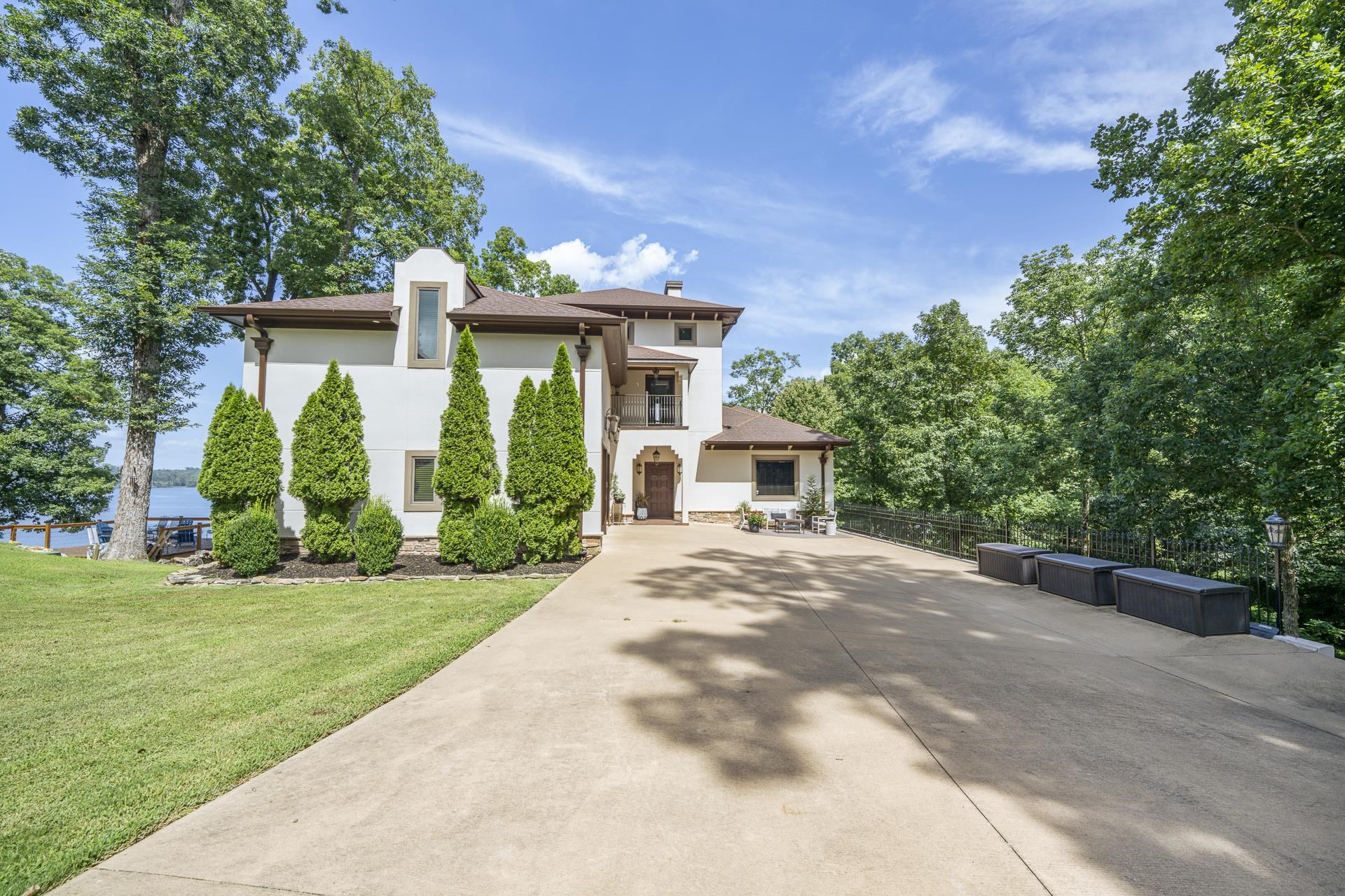 6 Glenview Dr Property Photo 1