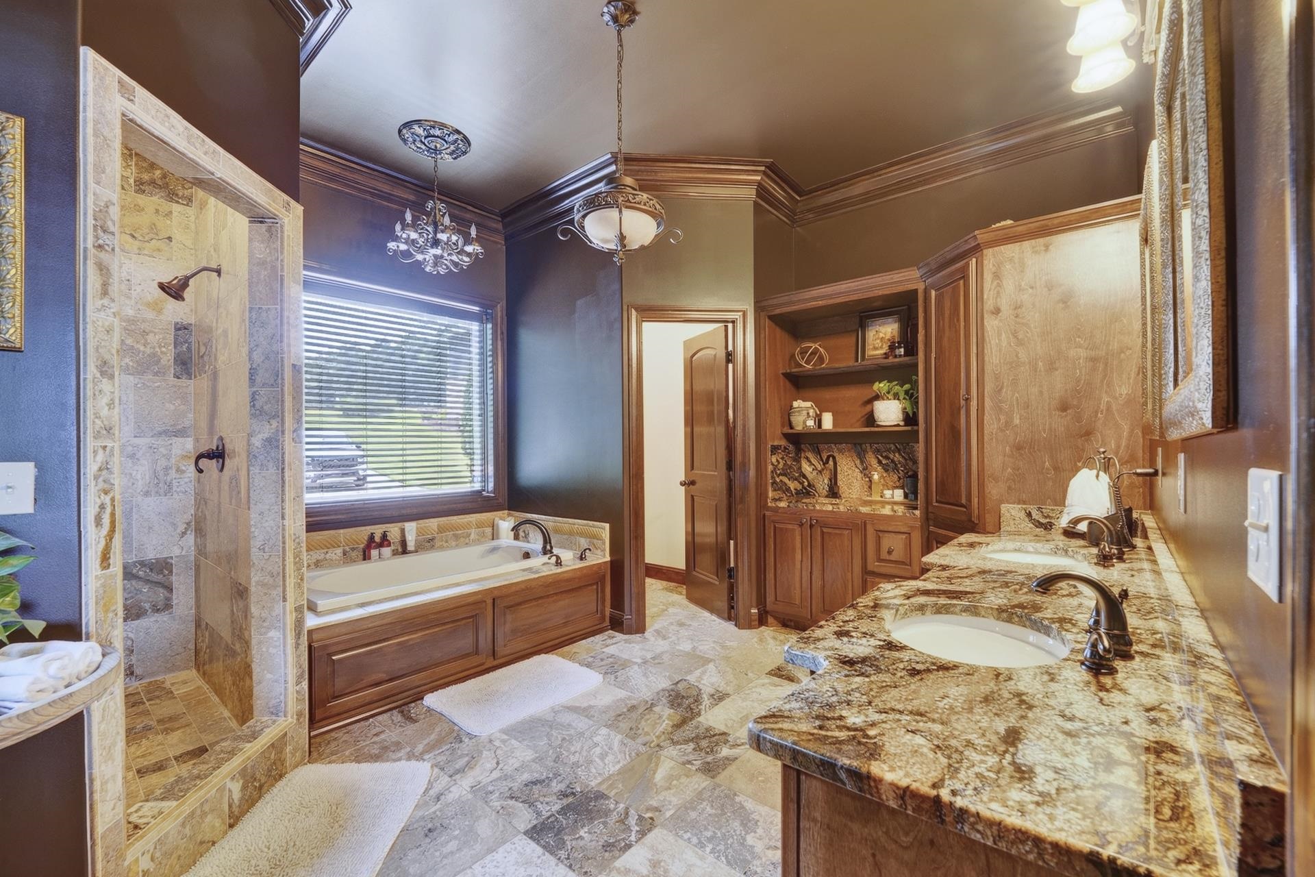 6 Glenview Dr Property Photo 11