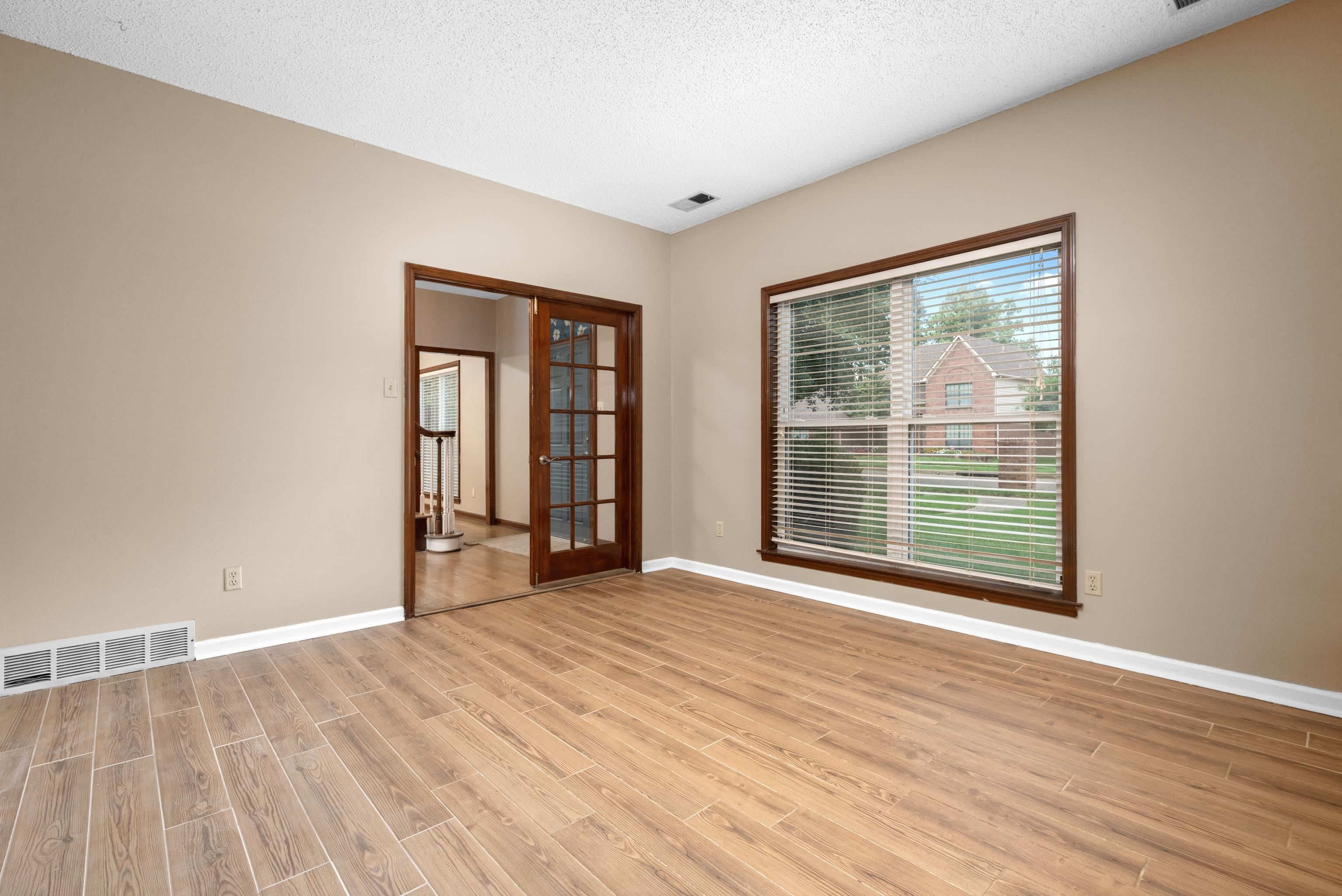 6117 Yorkhill Dr Property Photo 17