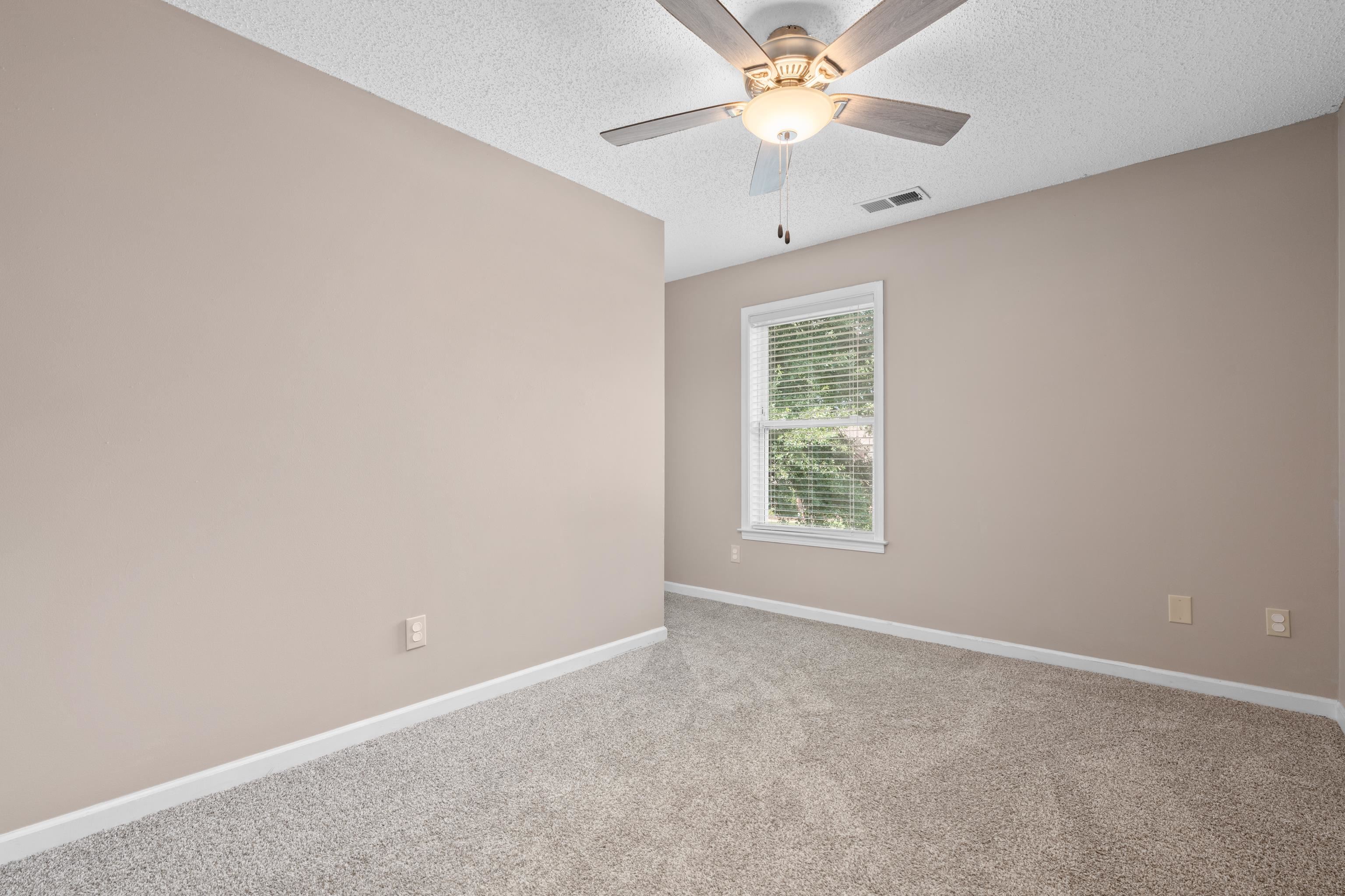 6117 Yorkhill Dr Property Photo 28