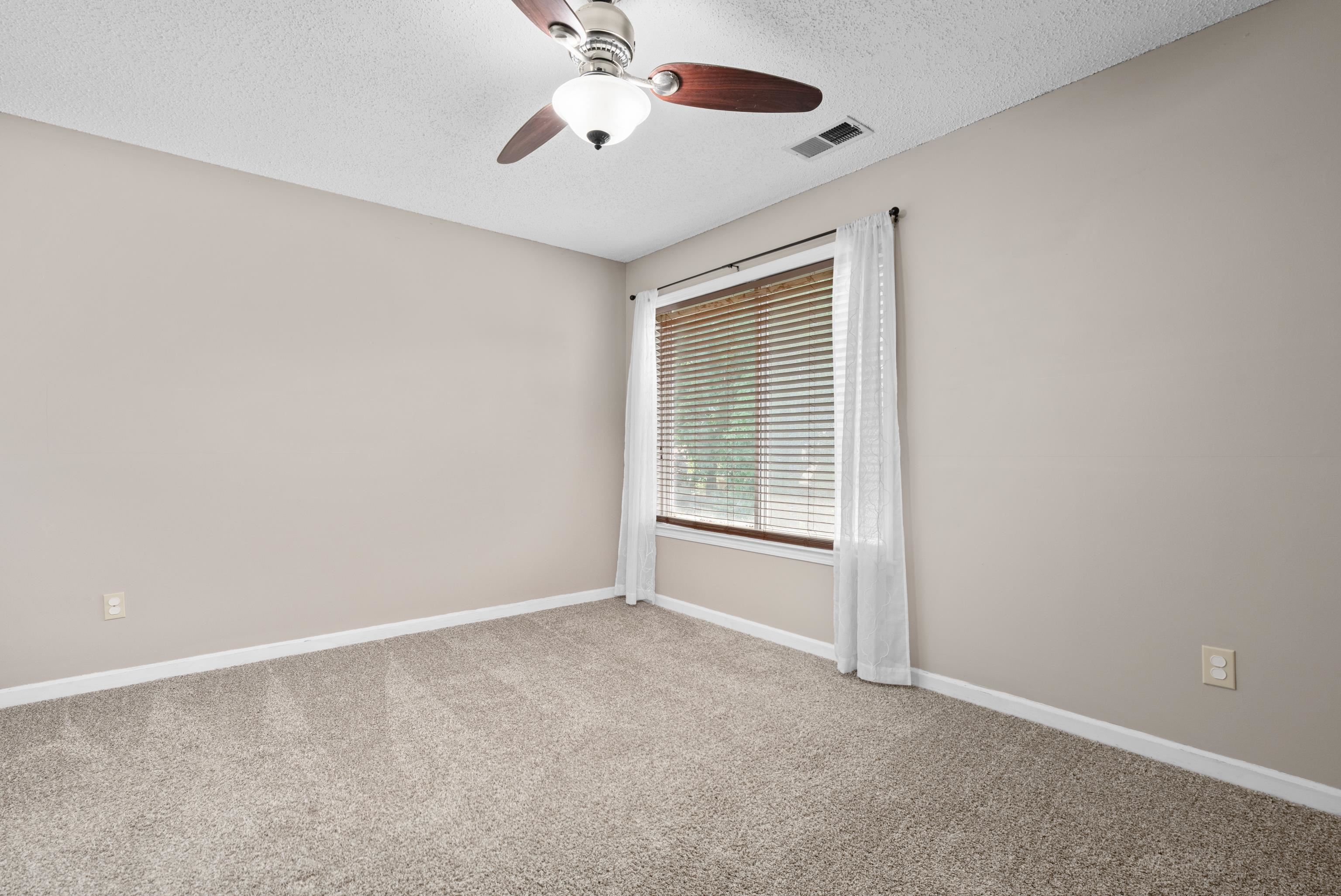 6117 Yorkhill Dr Property Photo 30