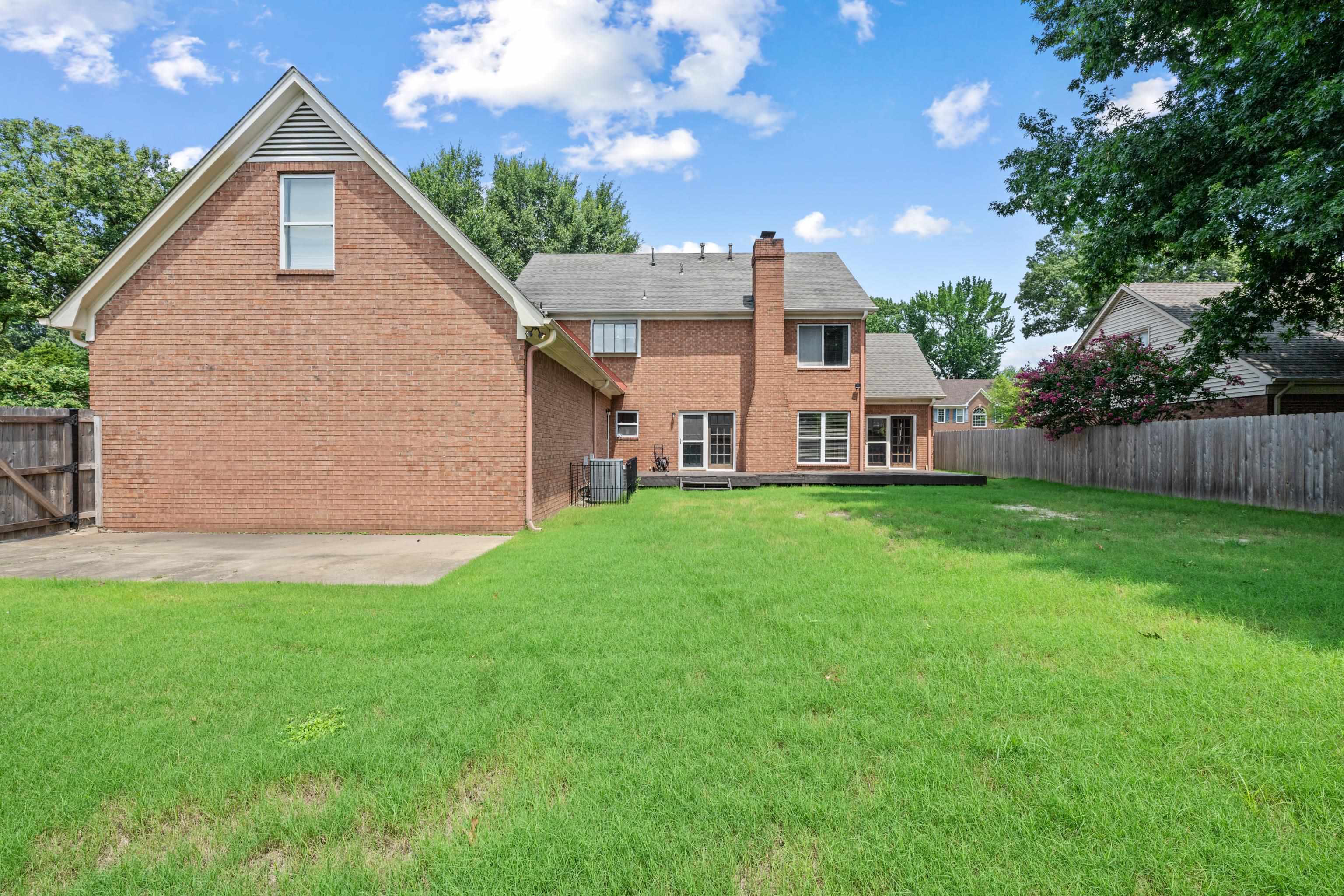 6117 Yorkhill Dr Property Photo 35