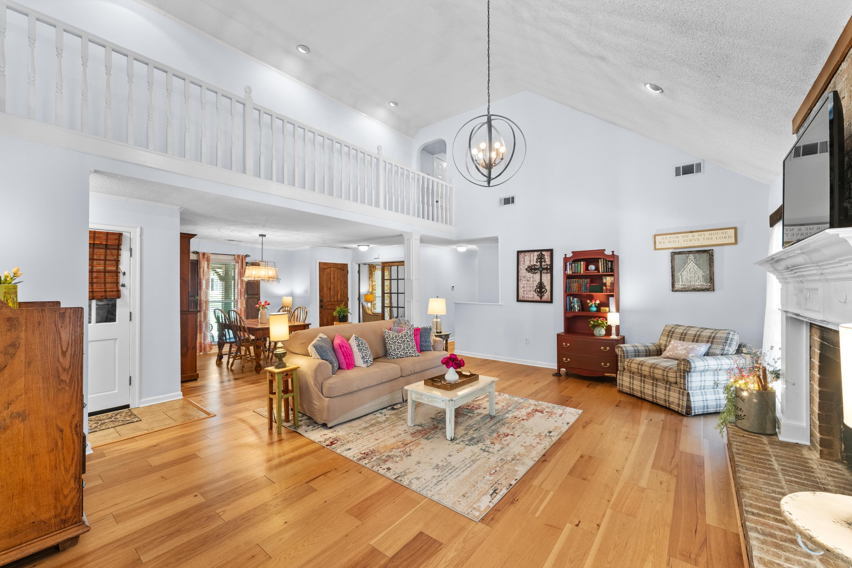 601 Royal Pecan Way Property Photo 1