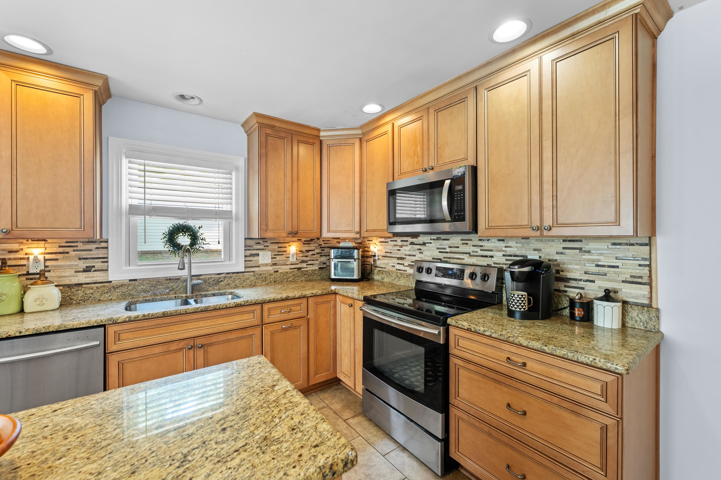 601 Royal Pecan Way Property Photo 16