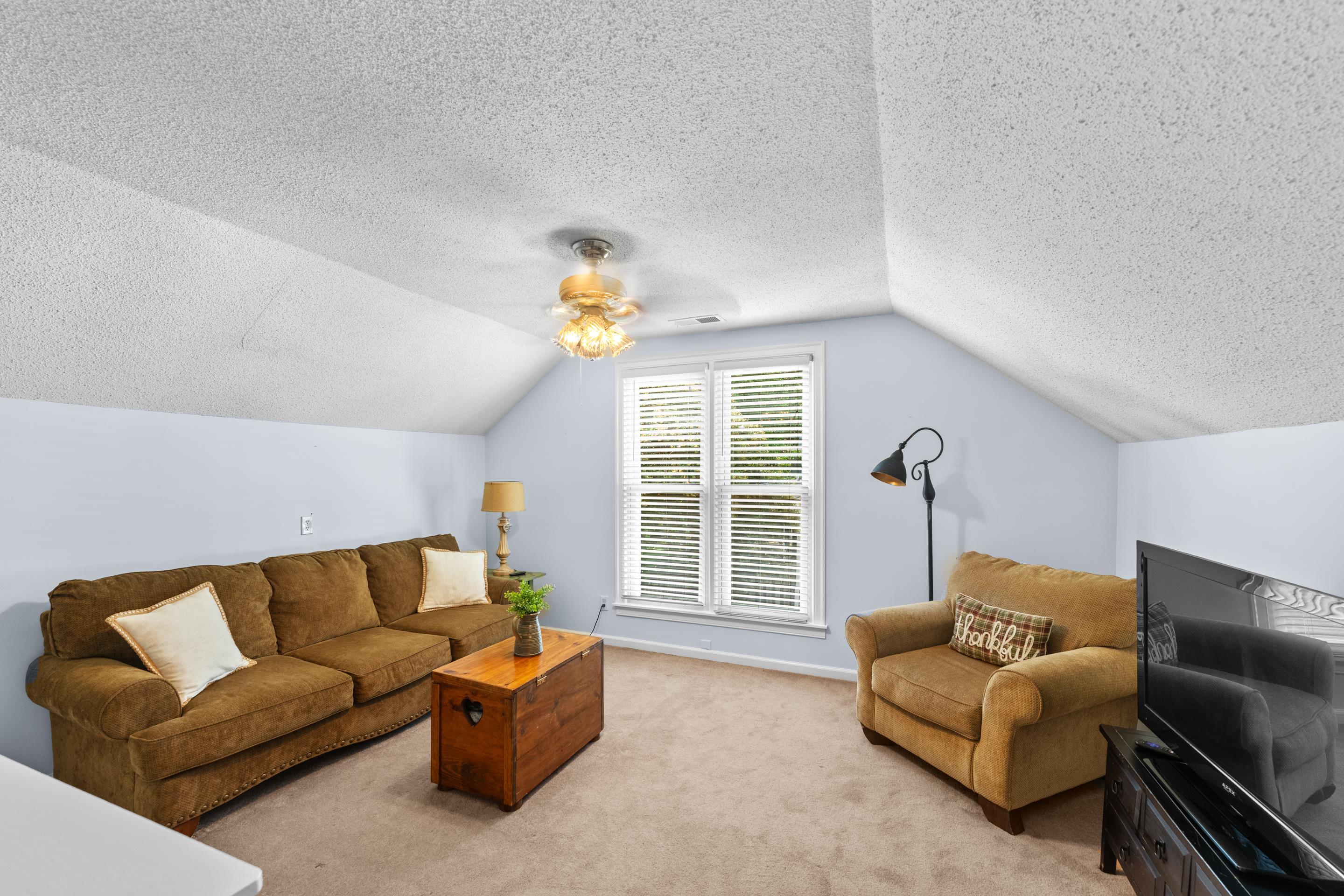 601 Royal Pecan Way Property Photo 28