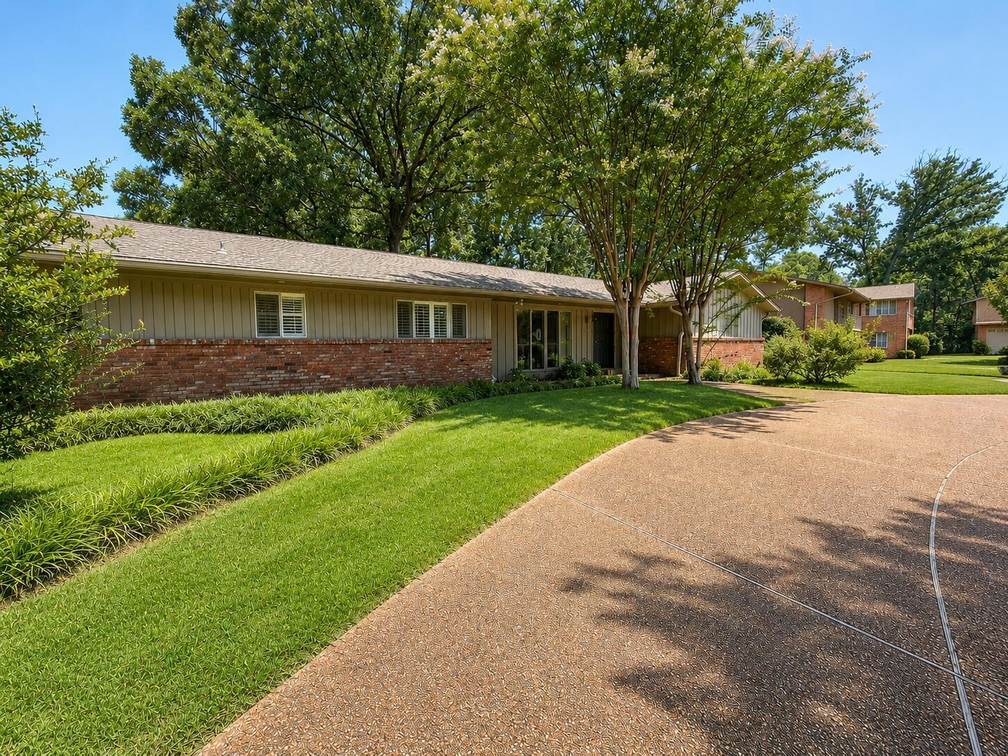 5680 N Angela Rd Property Photo 2
