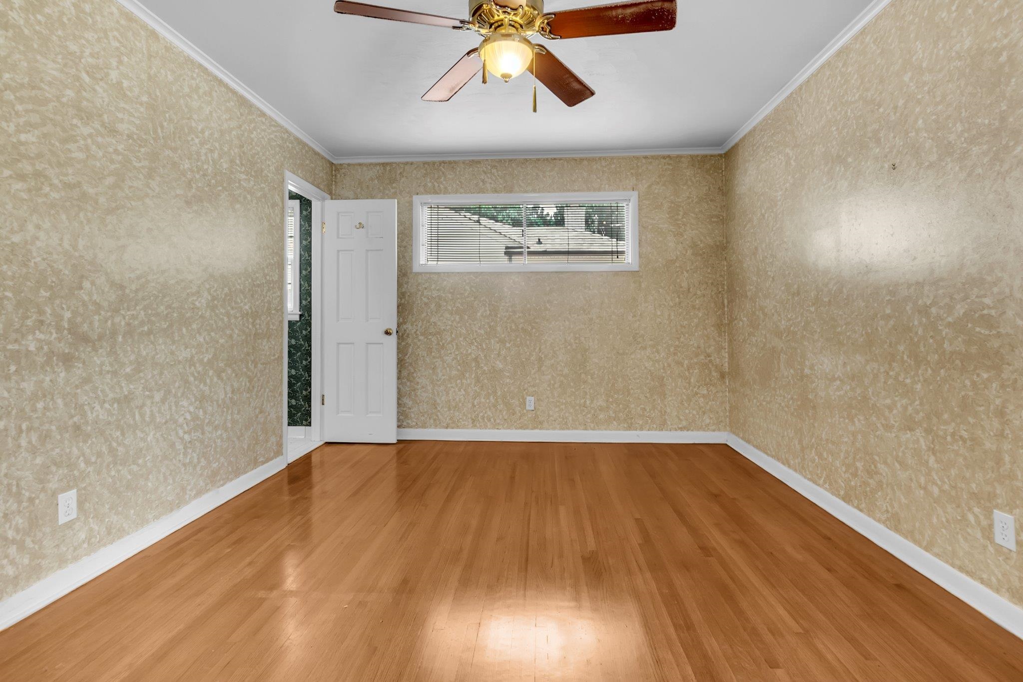 203 N Yates Rd Property Photo 14