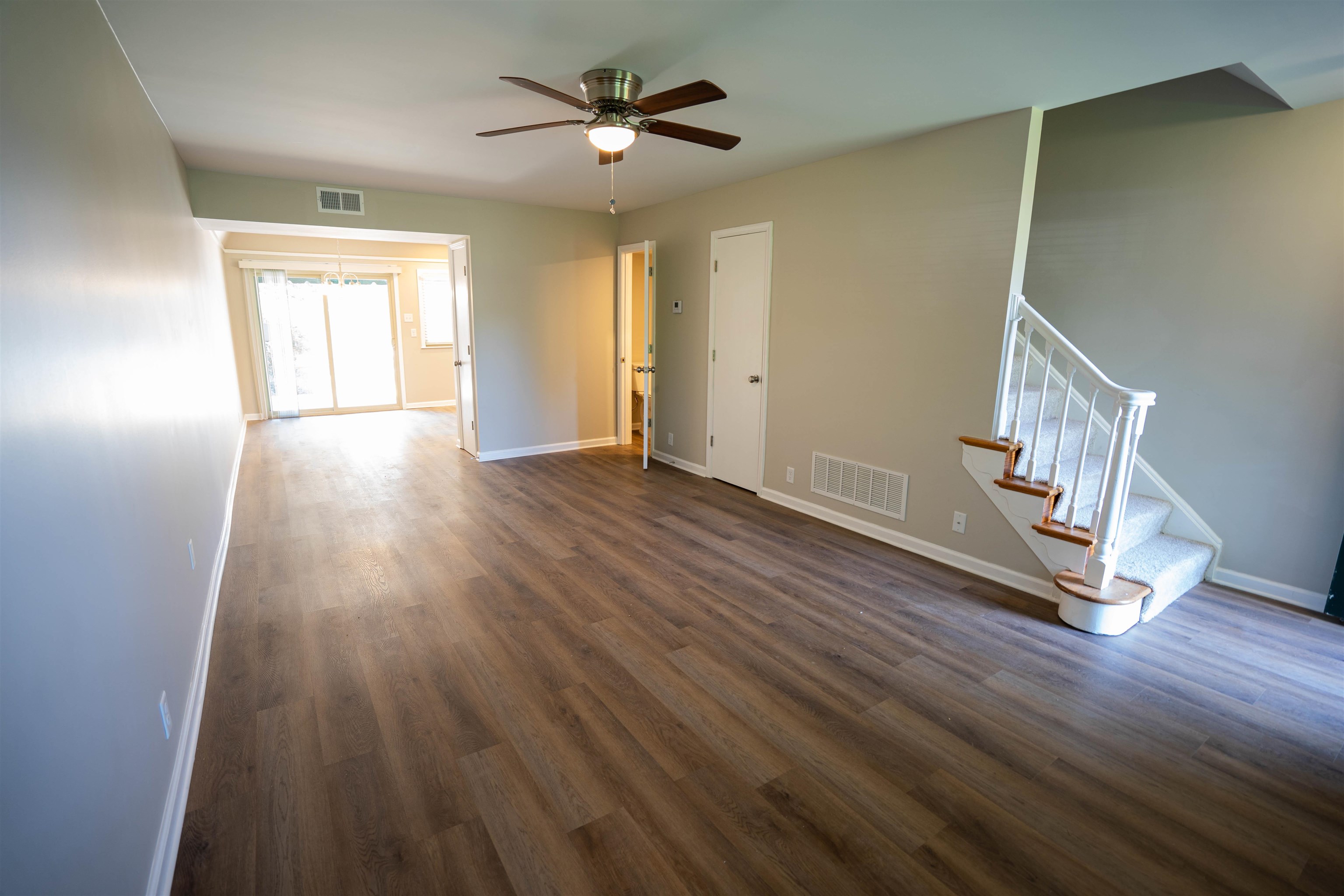 5891 Park Ave 5891 Property Photo 2