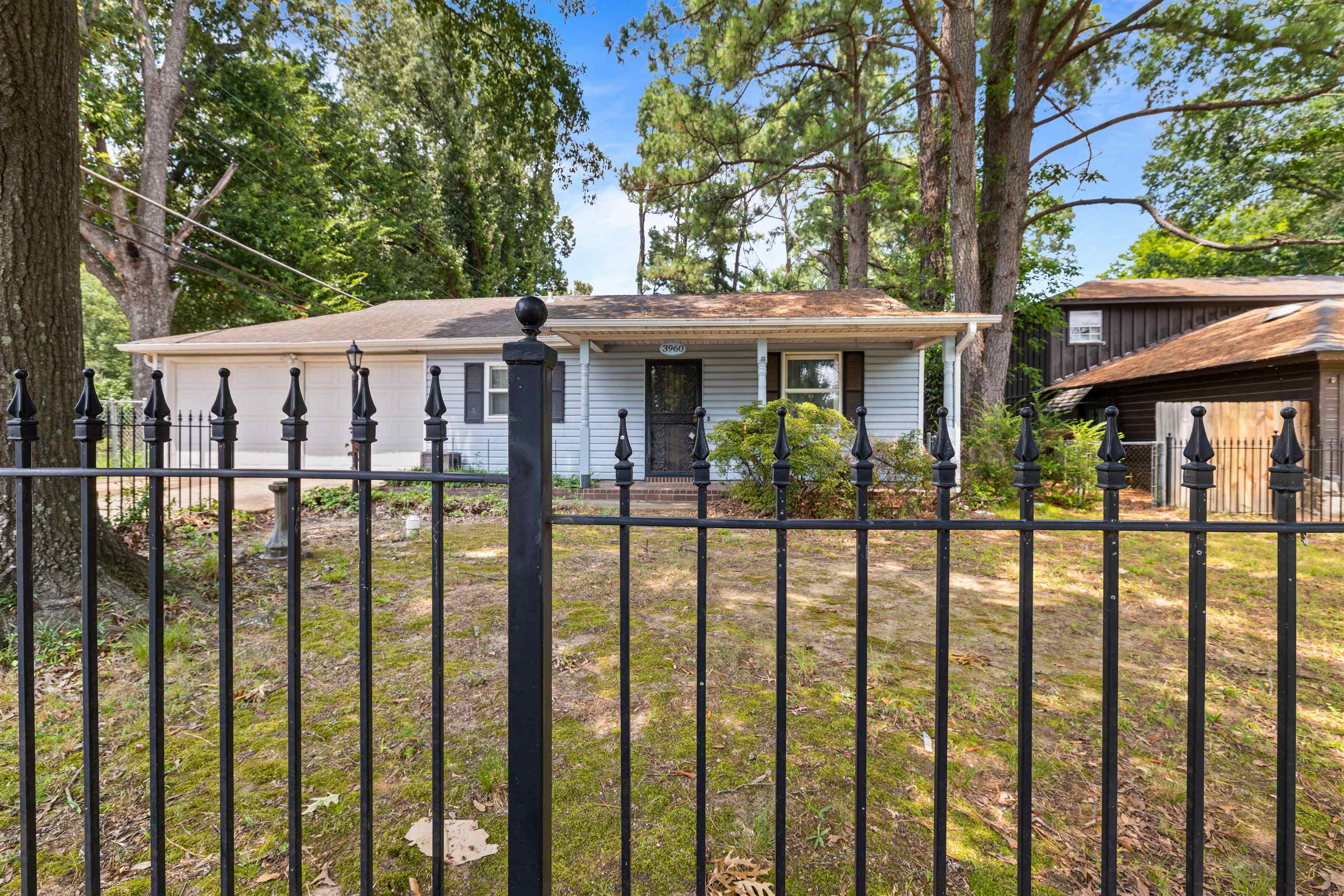 3960 PIKES PEAK AVE Property Photo 1