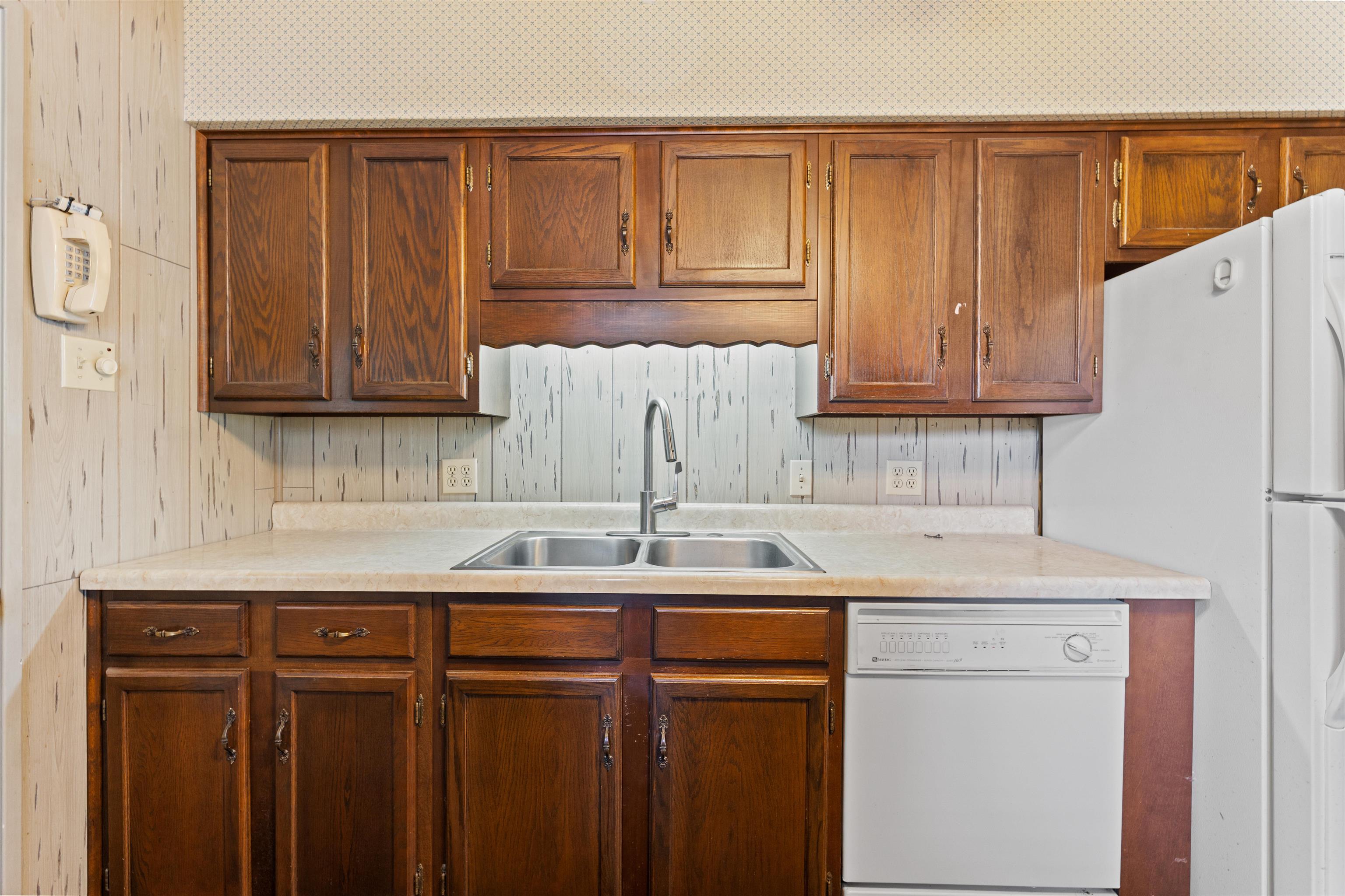 3960 Pikes Peak Ave Property Photo 12