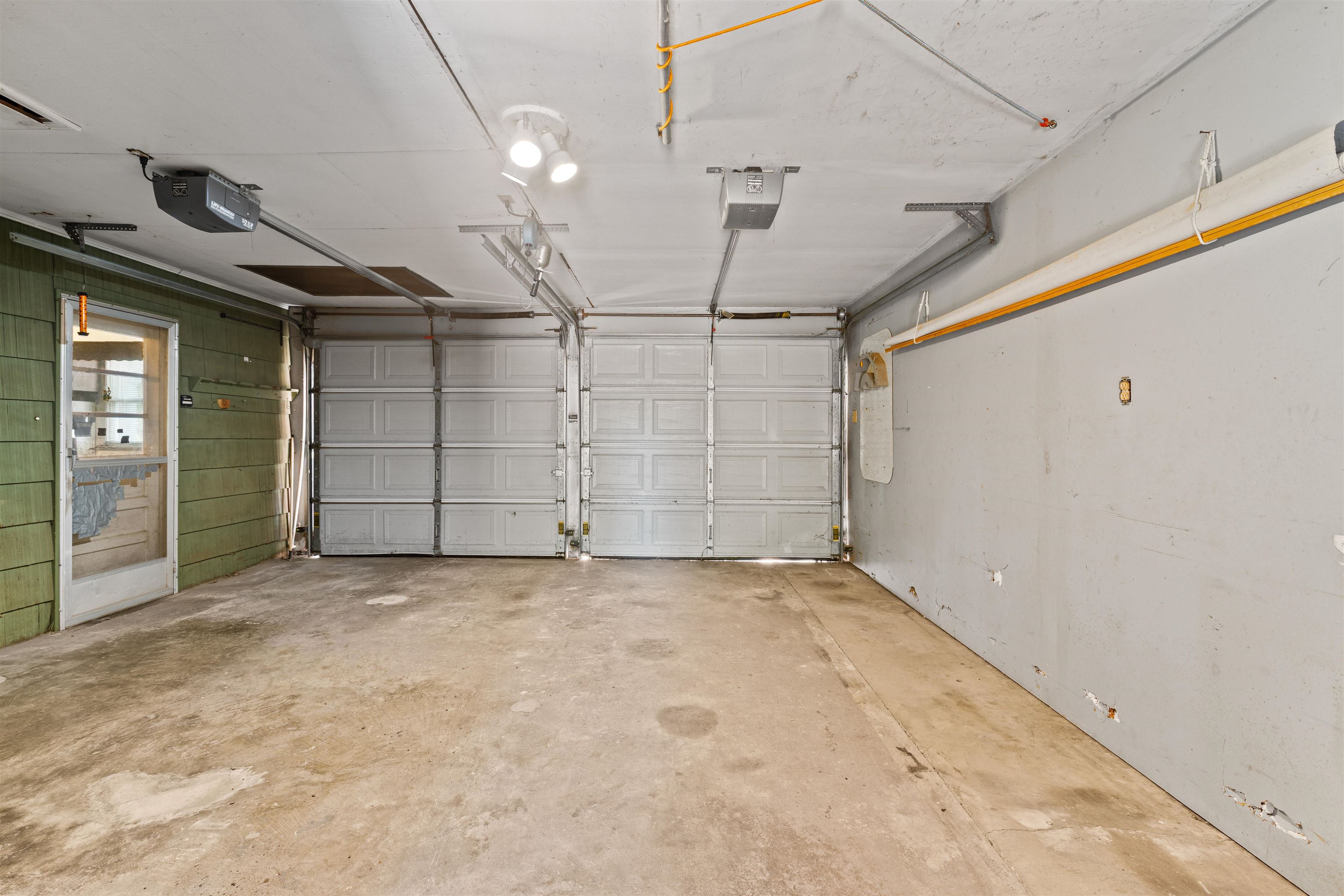 3960 Pikes Peak Ave Property Photo 23
