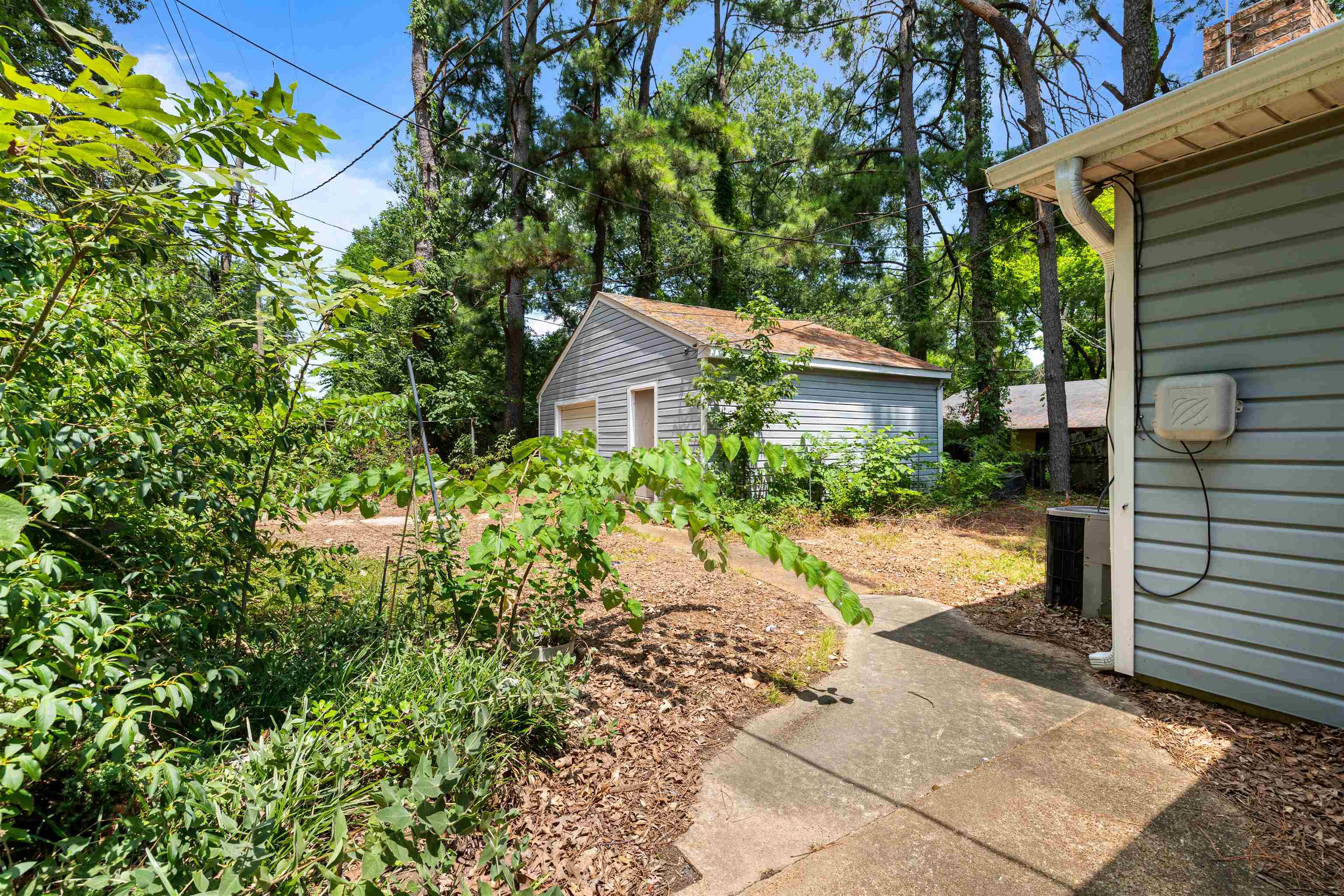 3960 Pikes Peak Ave Property Photo 30