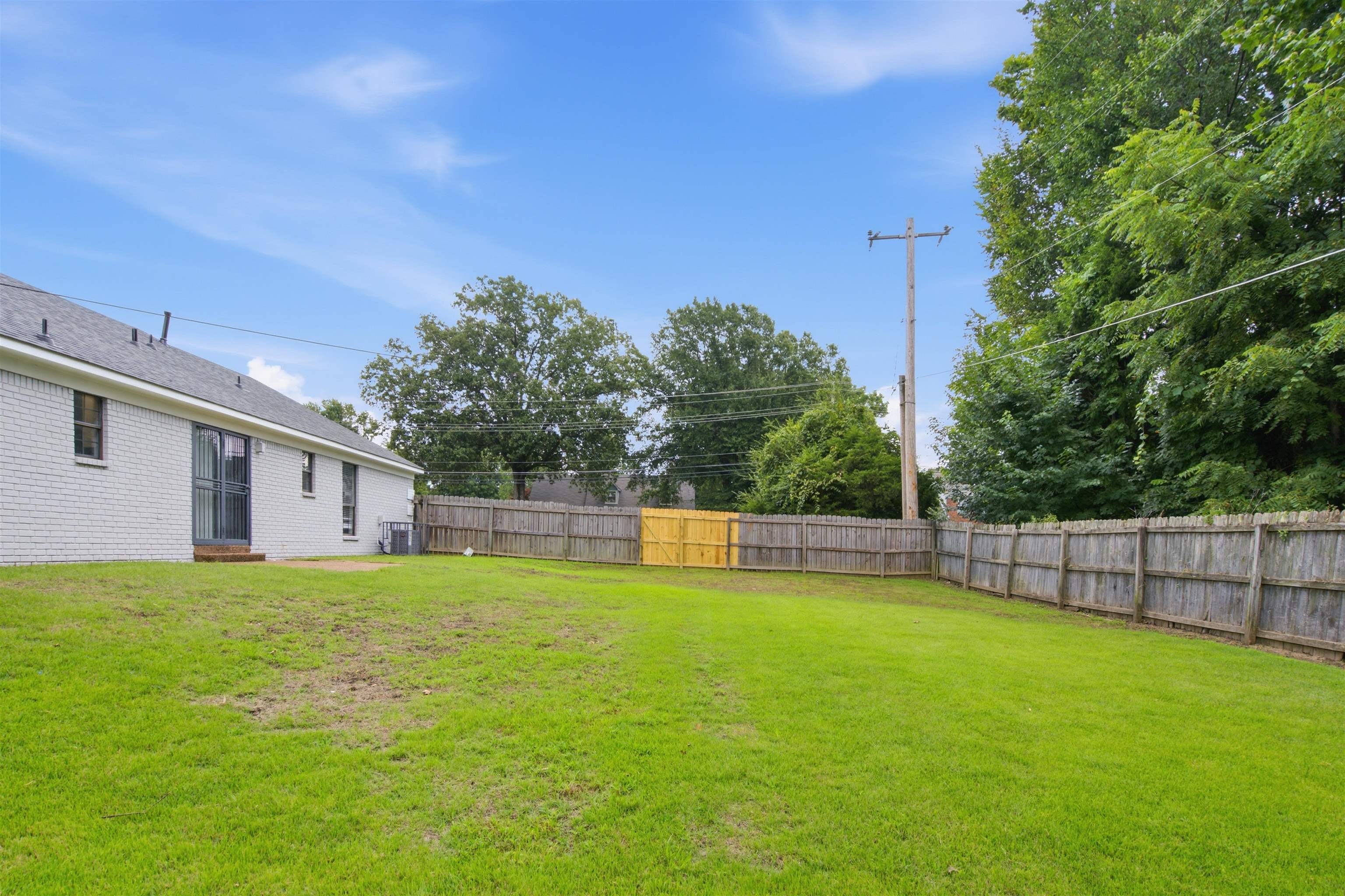 7223 Peppermill Rd Property Photo 2