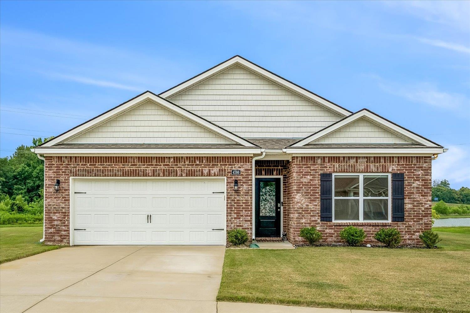 4786 BARRETT OAKS DR Property Photo 1