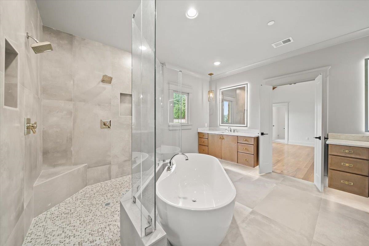 9128 Wilder Run Cir N Property Photo 25