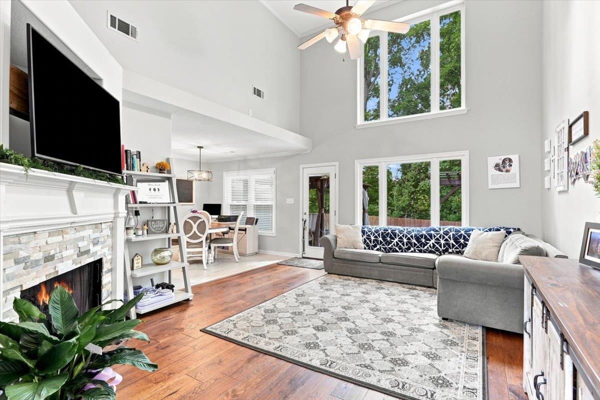 12188 Preserve Woods Cv Property Photo 4