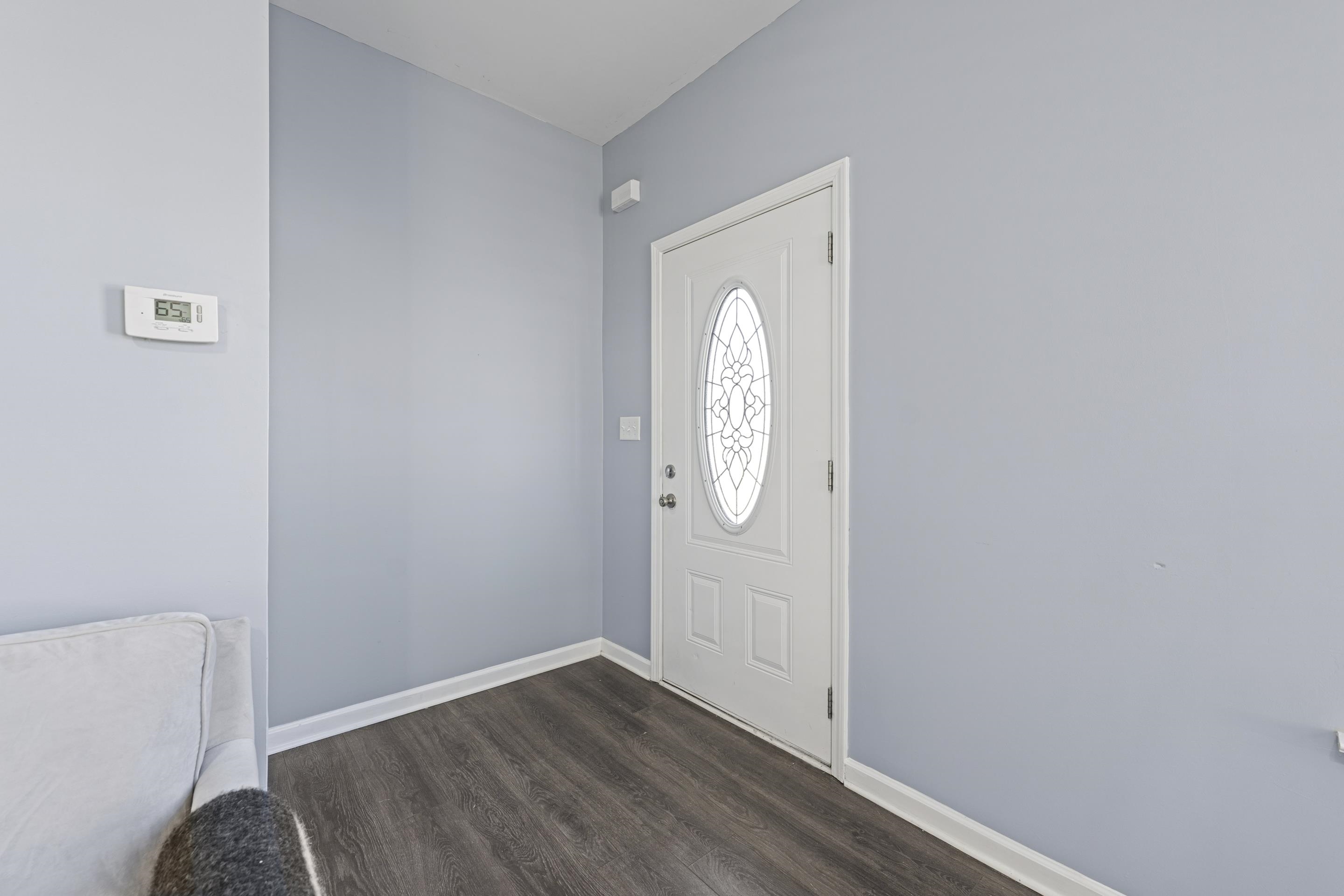 4725 Addington Dr Property Photo 4