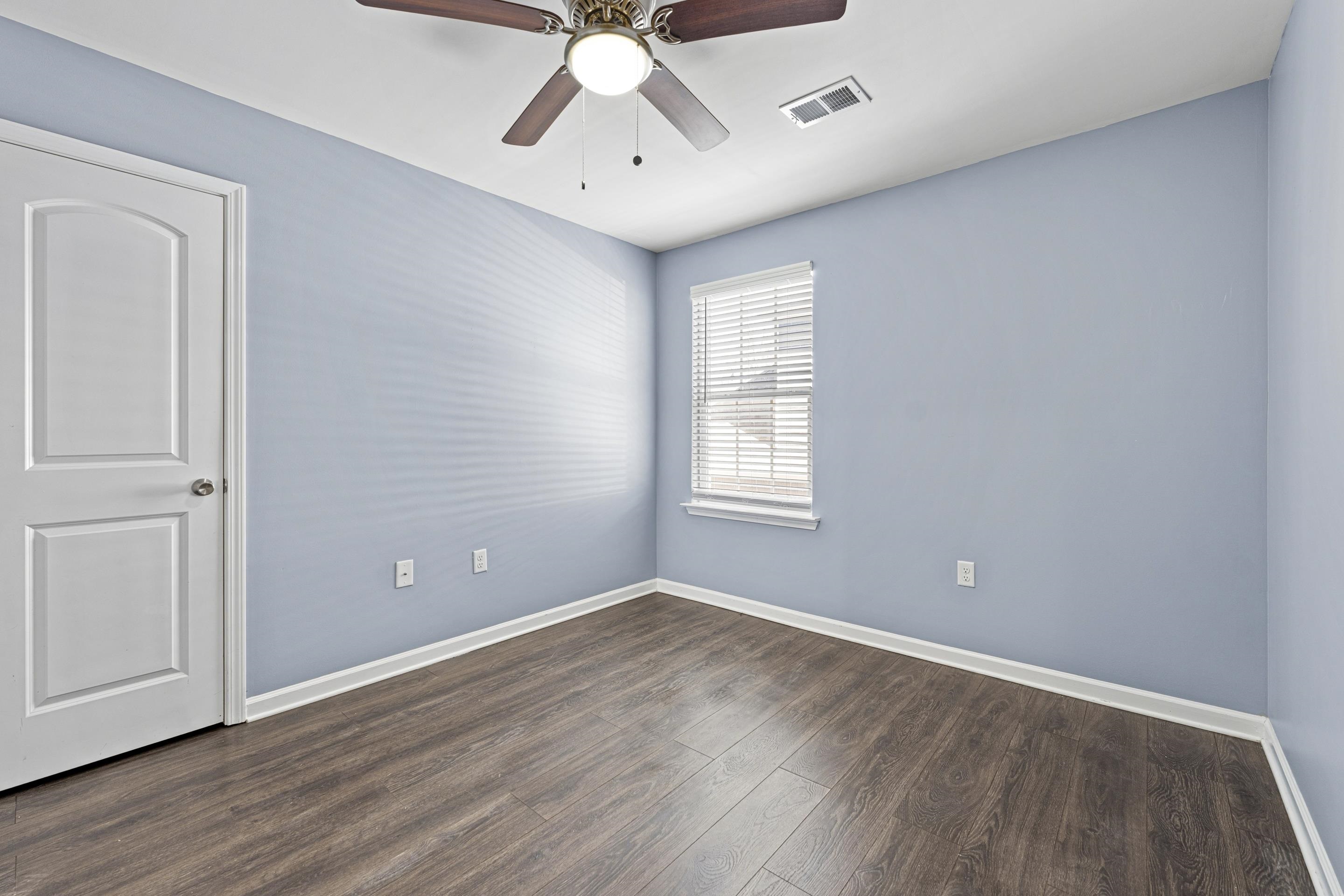 4725 Addington Dr Property Photo 20