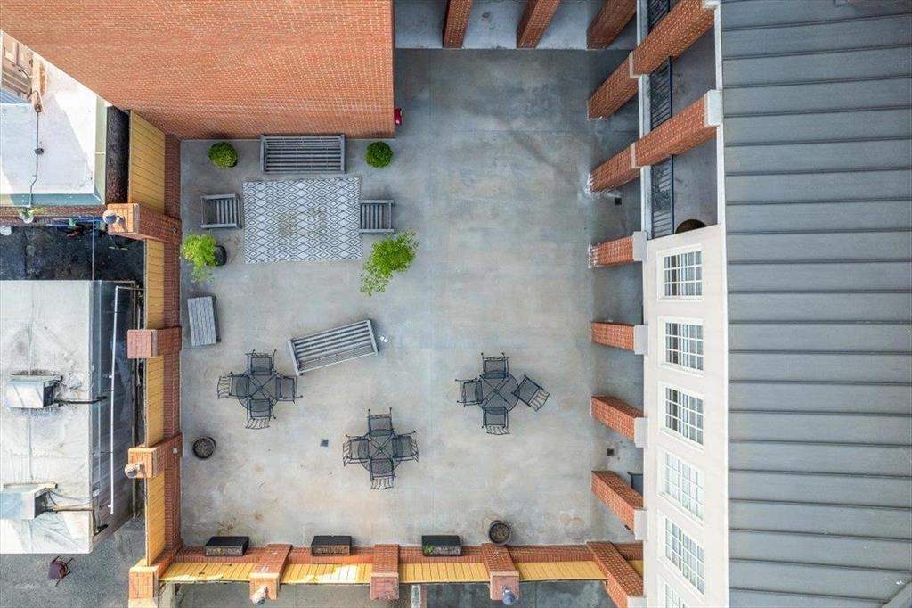 65 E Pontotoc Ave 301 Property Photo 20