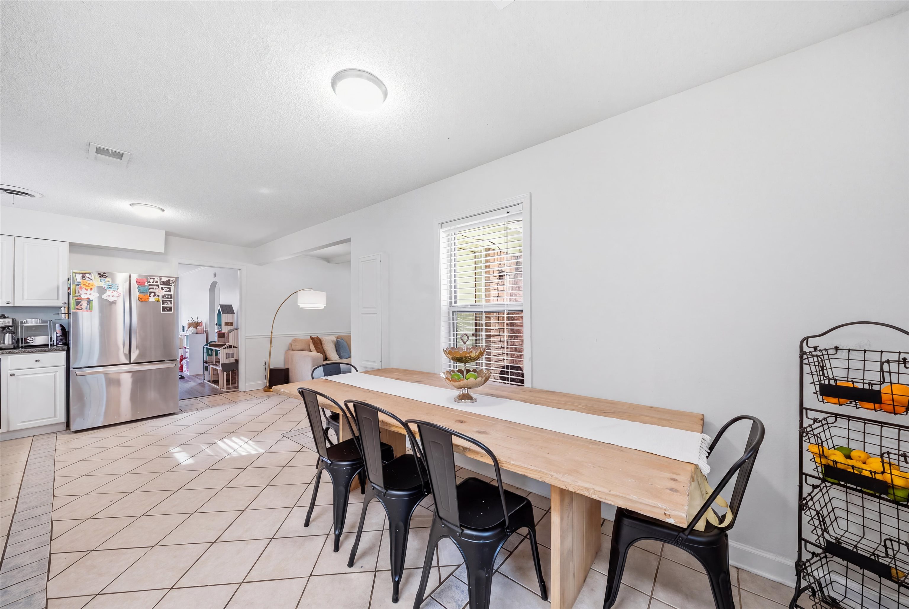 6409 Gillham Dr Property Photo 11