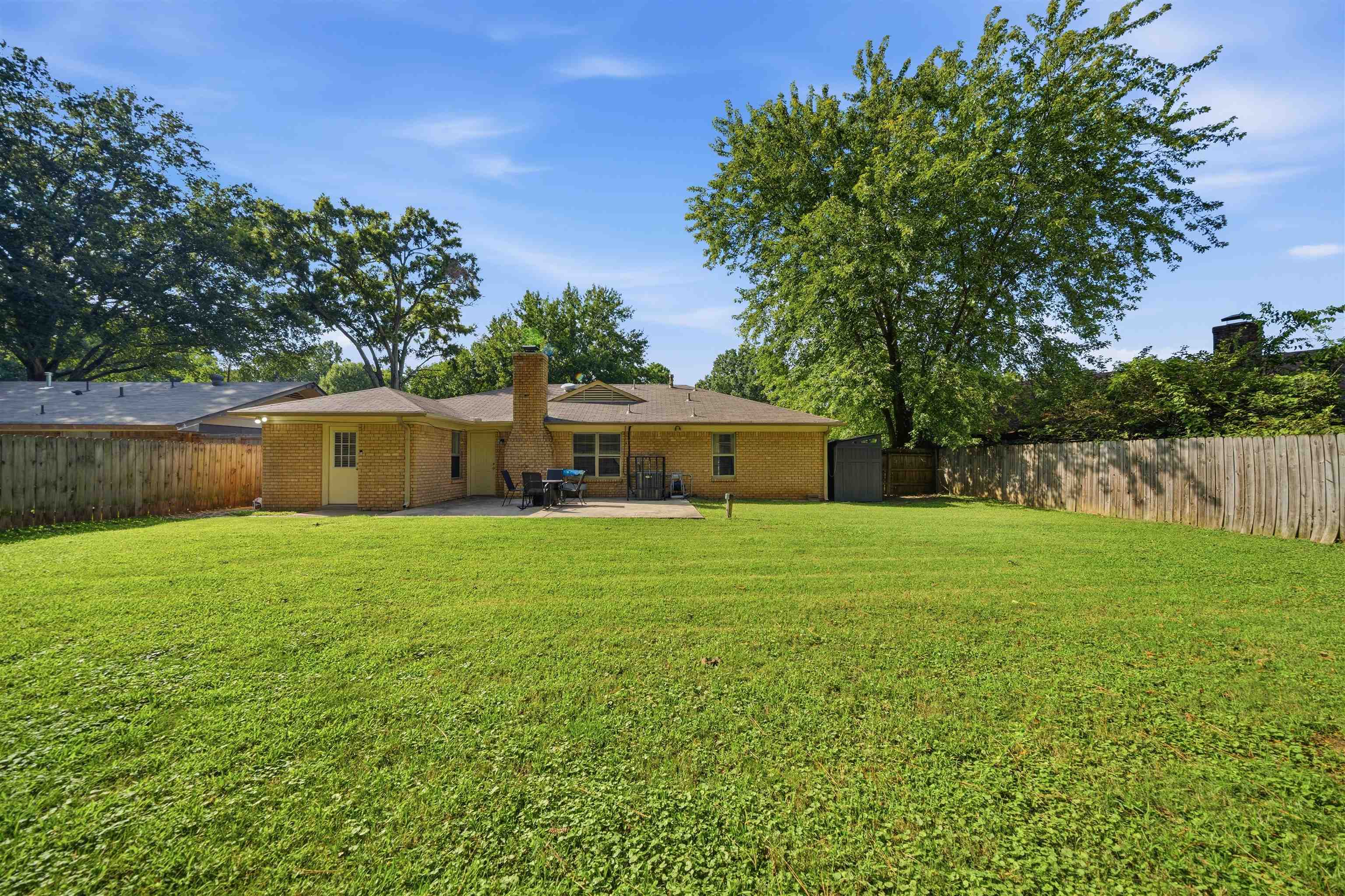 6409 Gillham Dr Property Photo 21