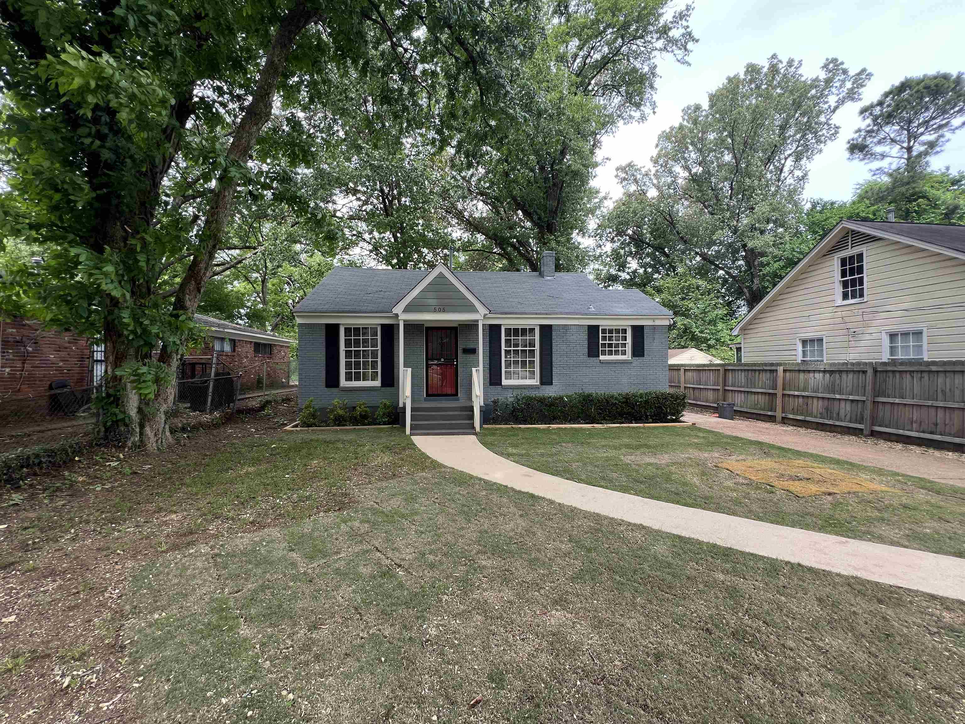 505 Haynes St Property Photo 1