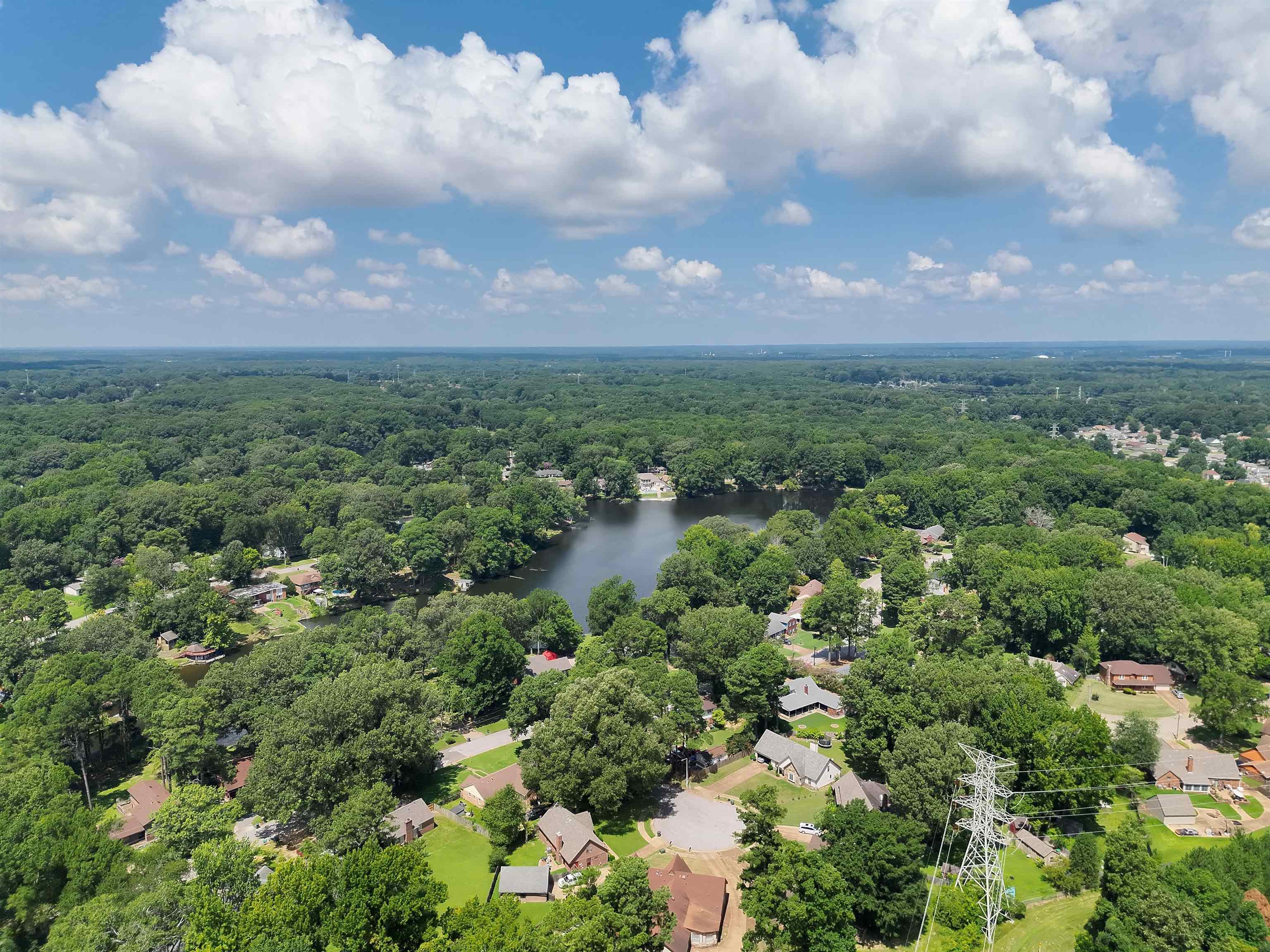 00 LAKEHURST DRIVE DR