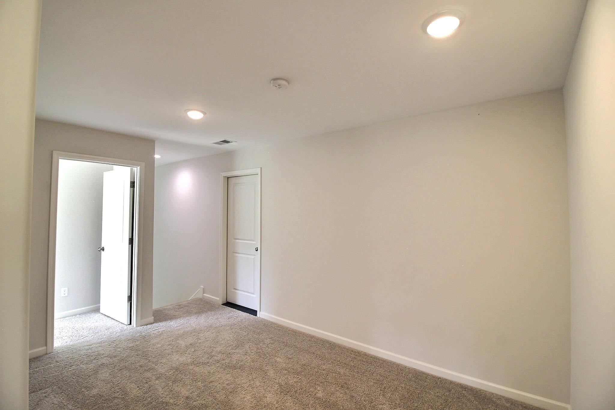 15 Grays Hollow Dr Property Photo 19