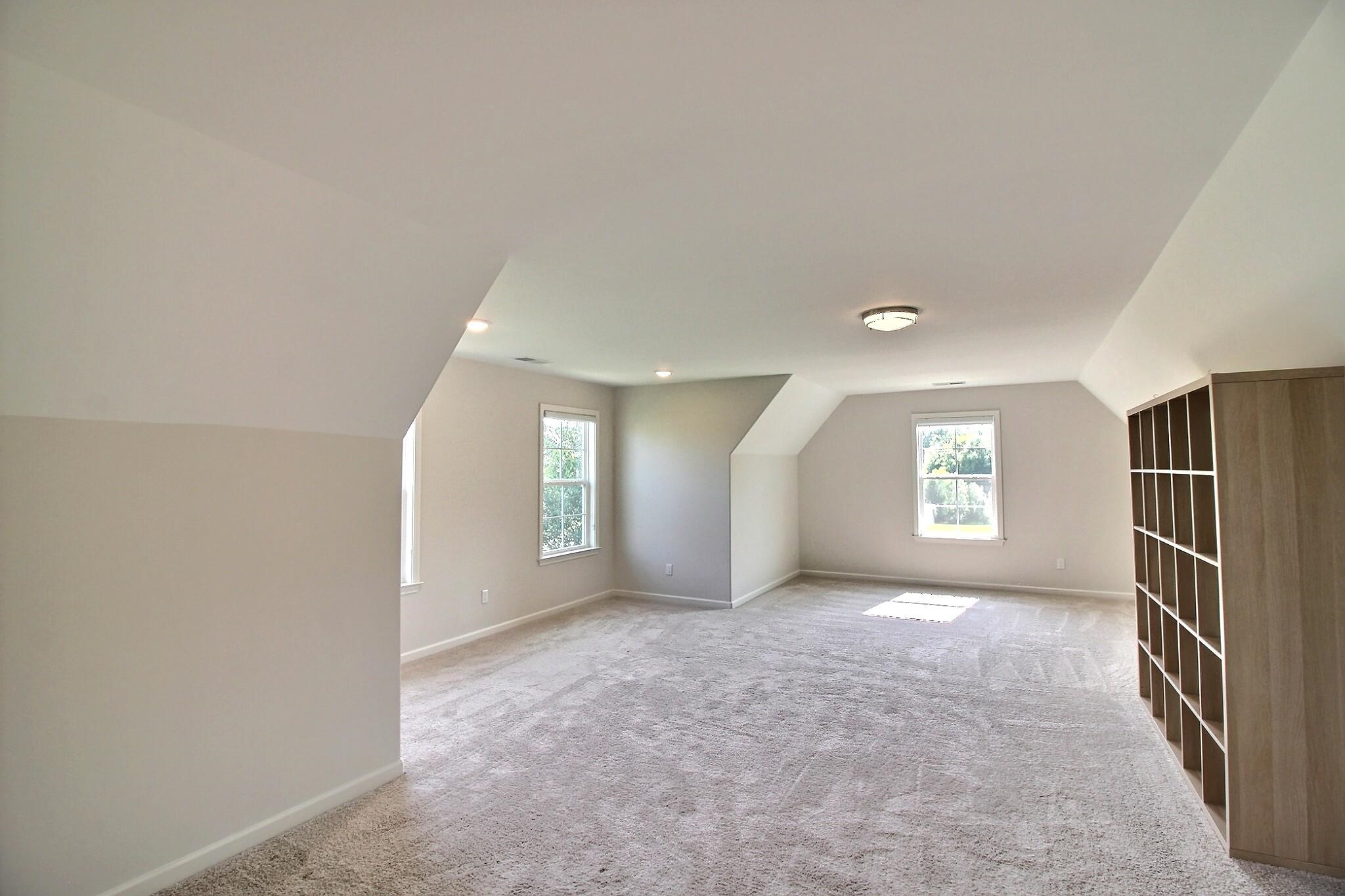15 Grays Hollow Dr Property Photo 24