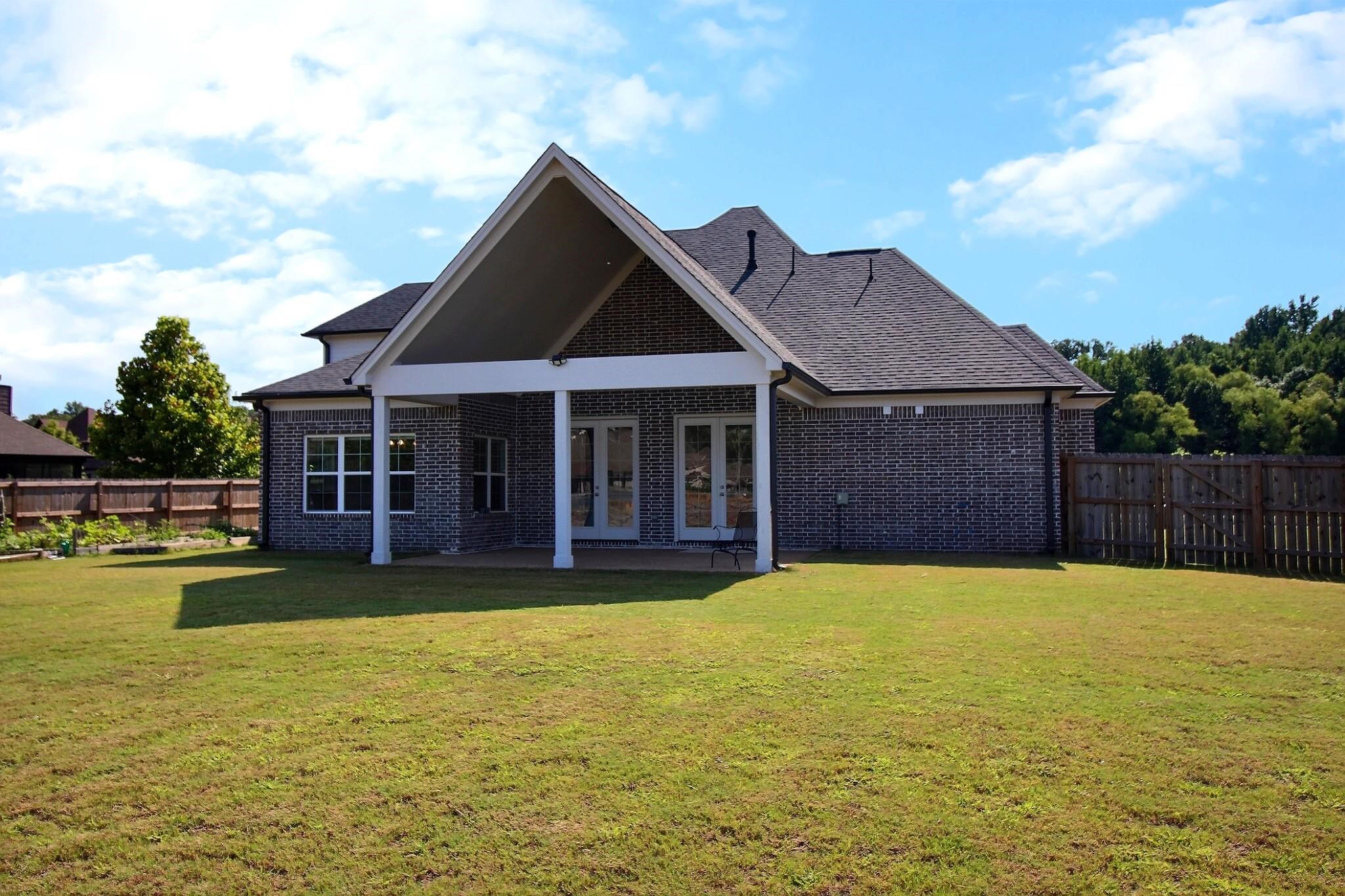 15 Grays Hollow Dr Property Photo 26