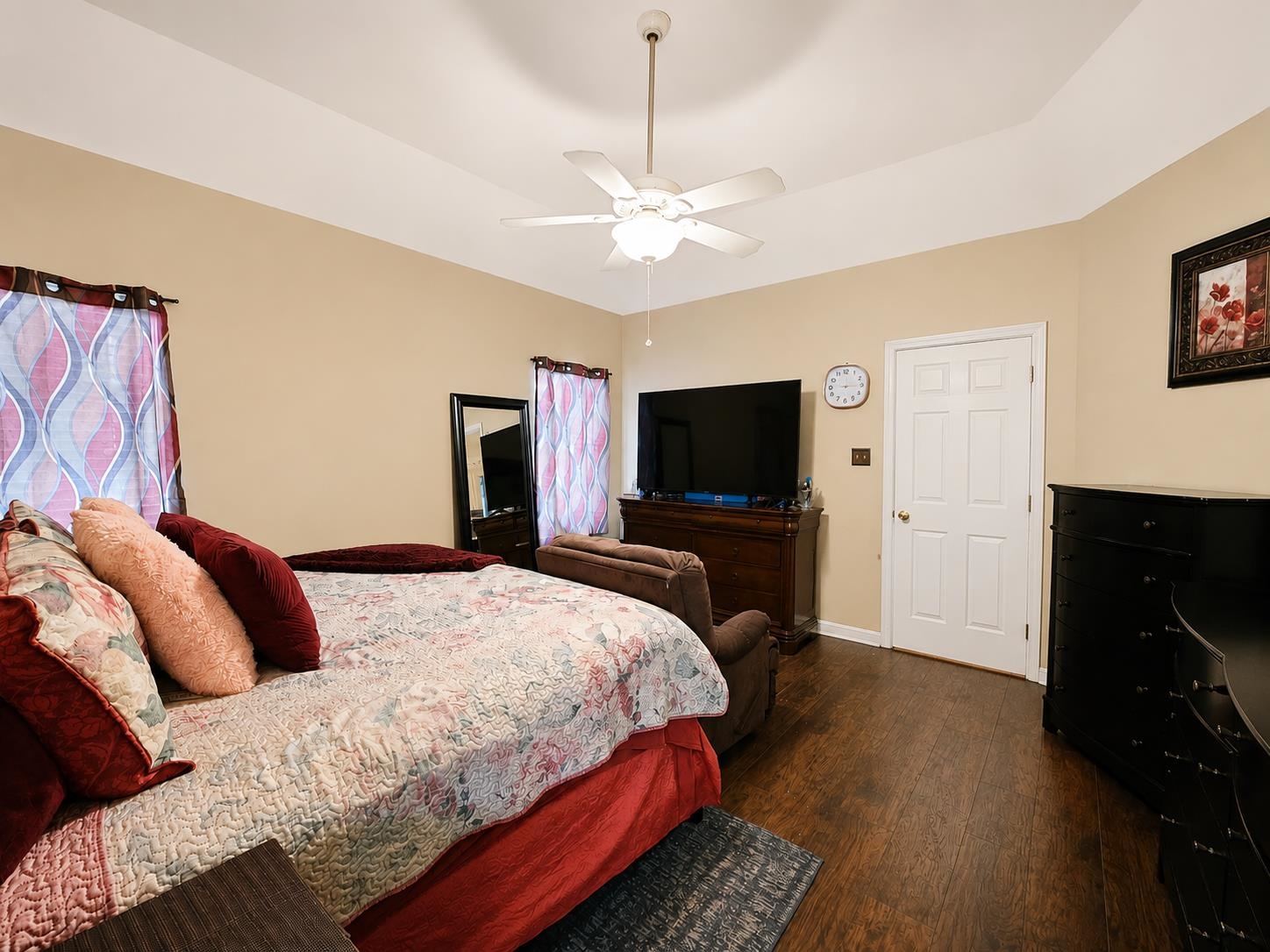 6652 Boylston Dr Property Photo 13