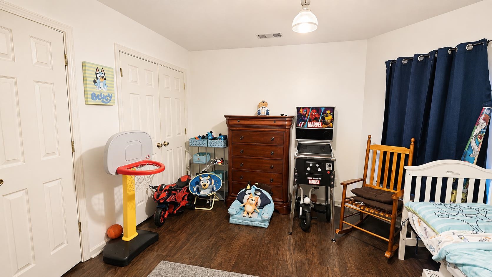 6652 Boylston Dr Property Photo 19